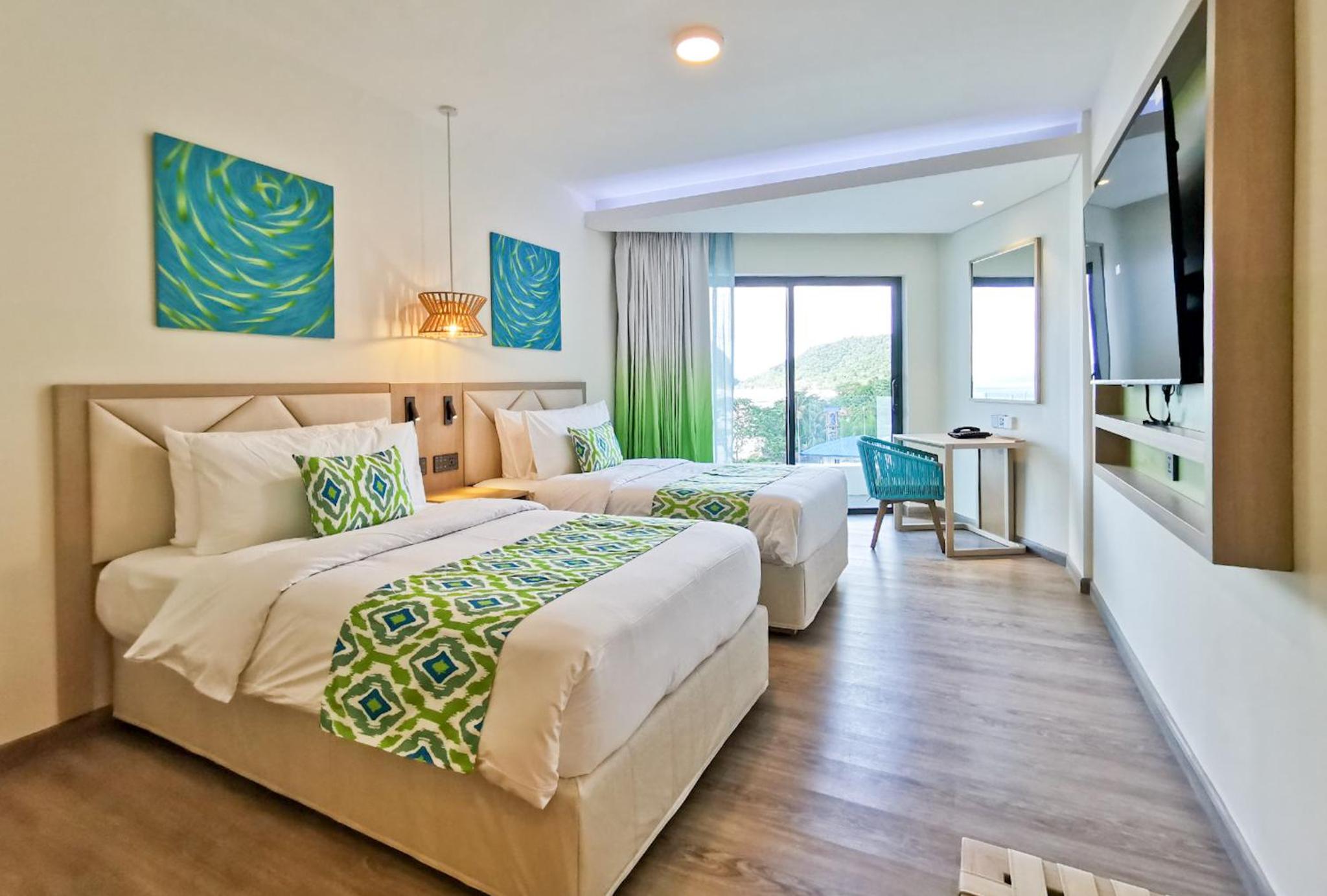 Deluxe Room - Photo 1