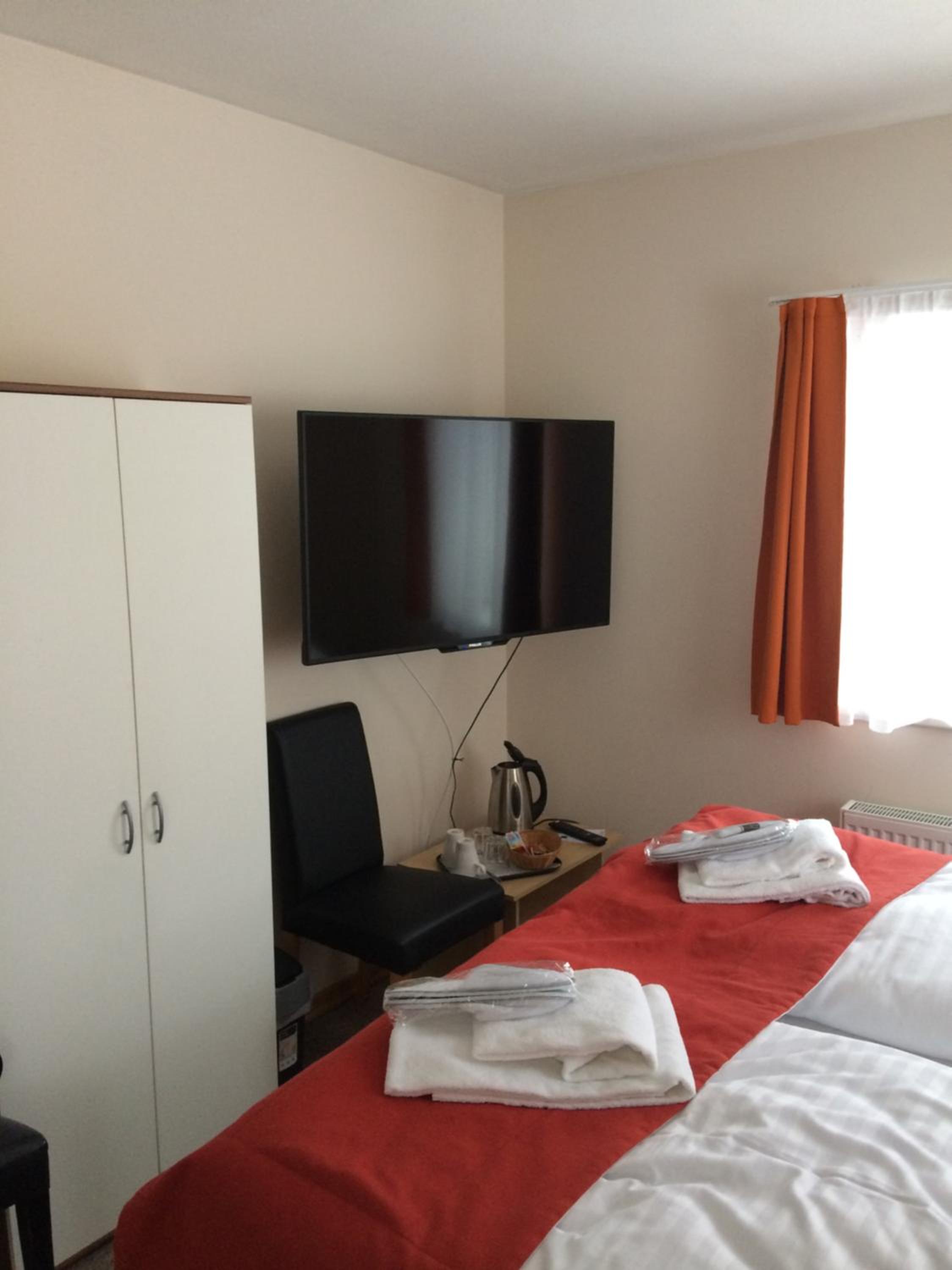 Small Double Room photo 1