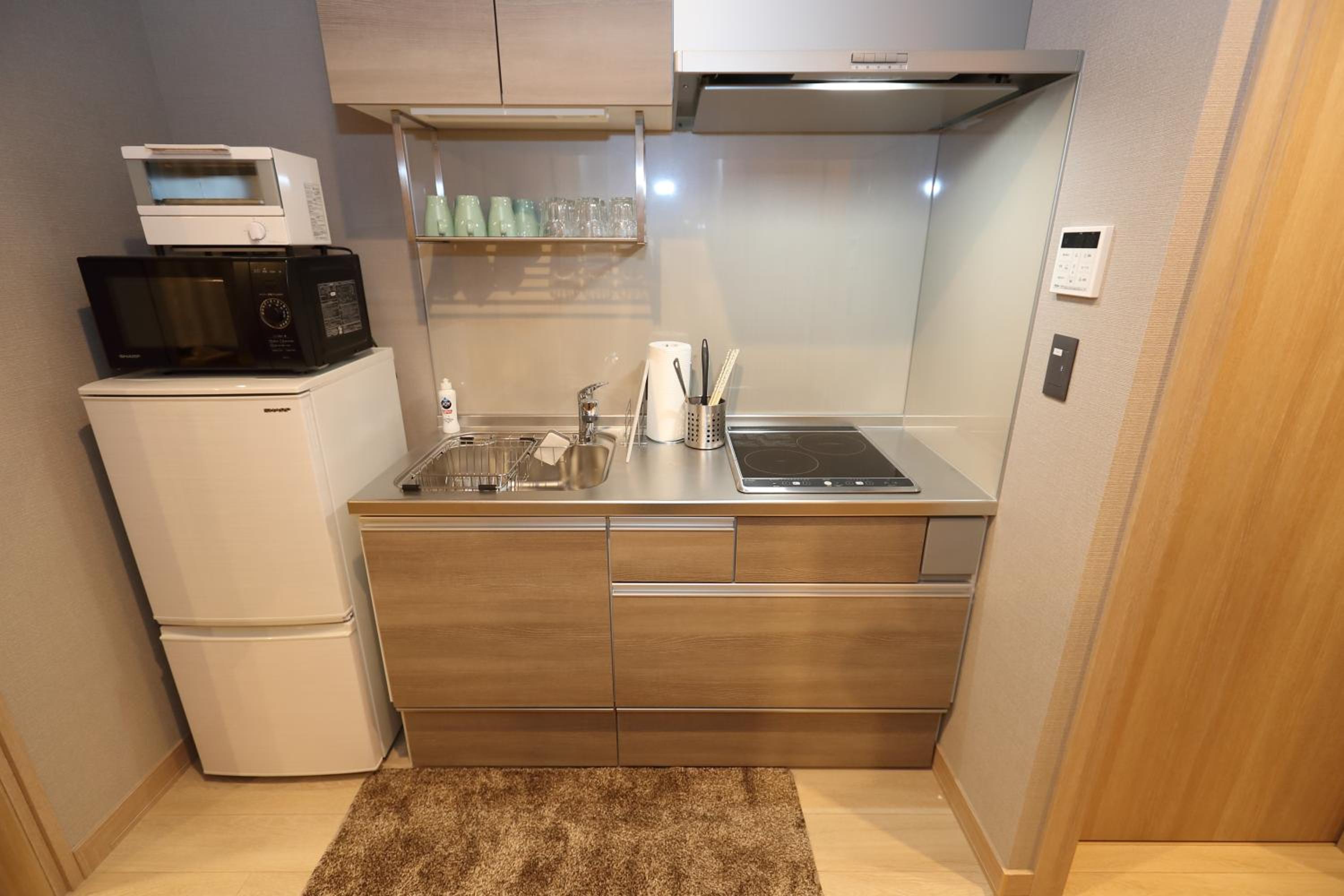 One-Bedroom Apartment - Photo 7