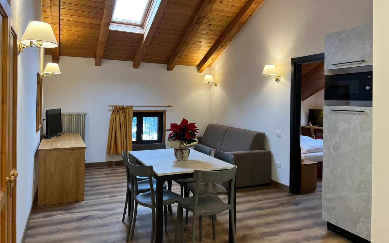 Apartment - Split Level