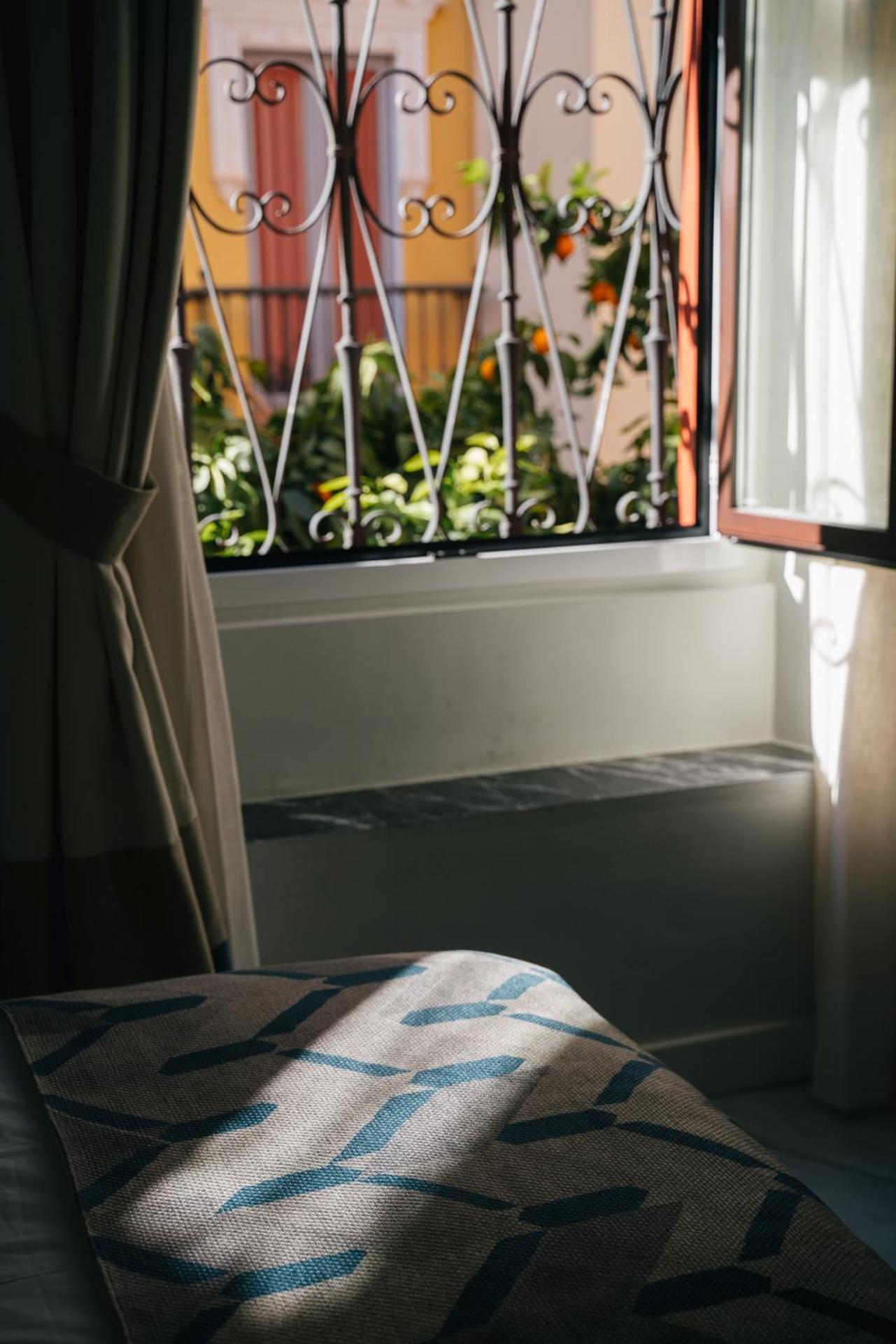 Standard Apartment - Twin - Photo 8