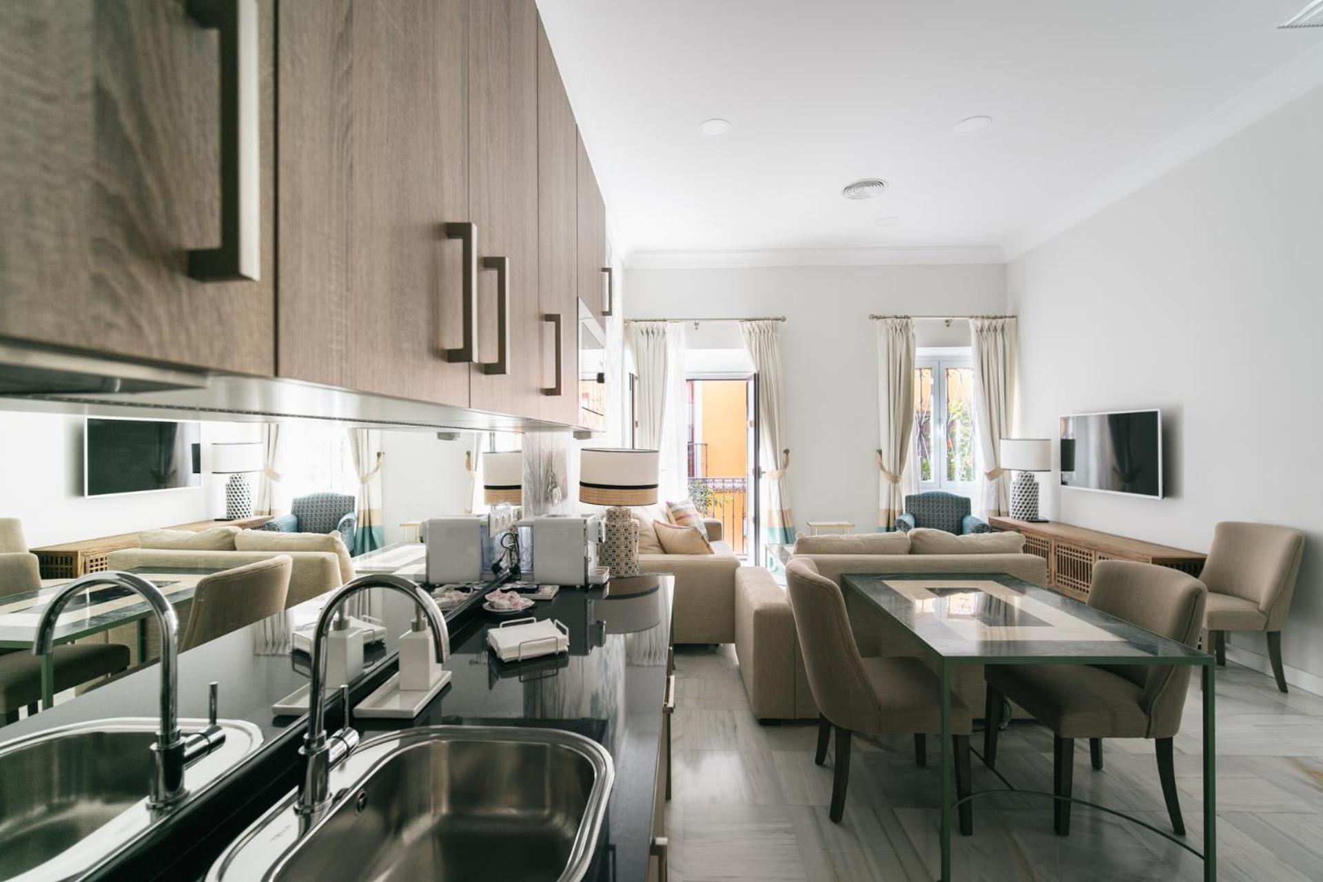 Standard Apartment - Twin - Photo 10