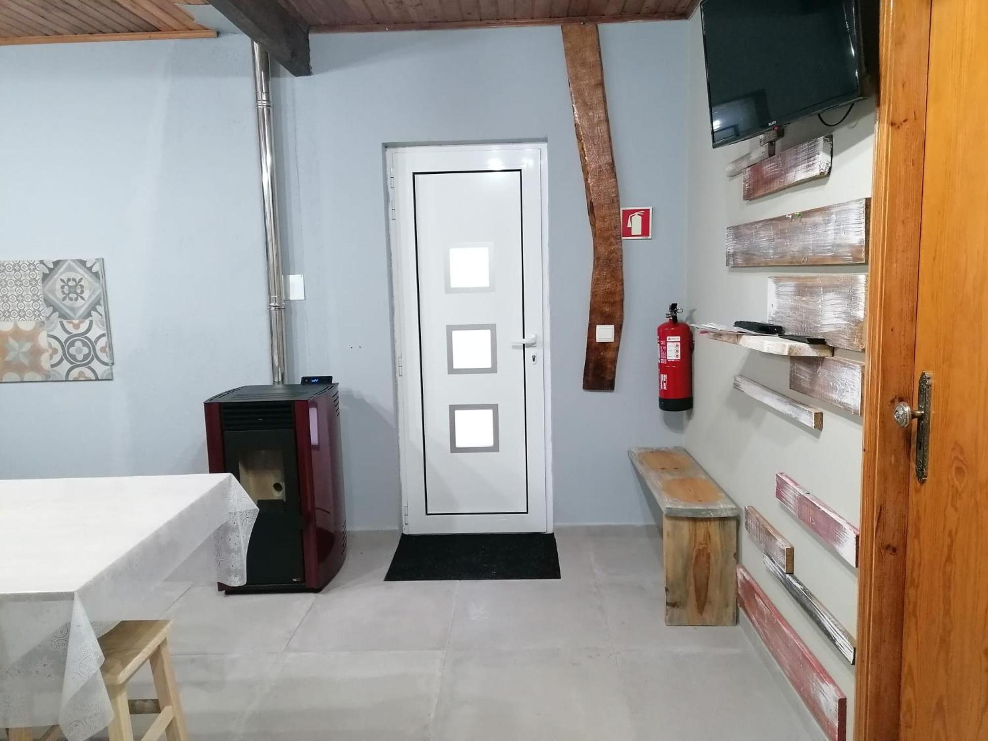 Two-Bedroom Apartment - Photo 13