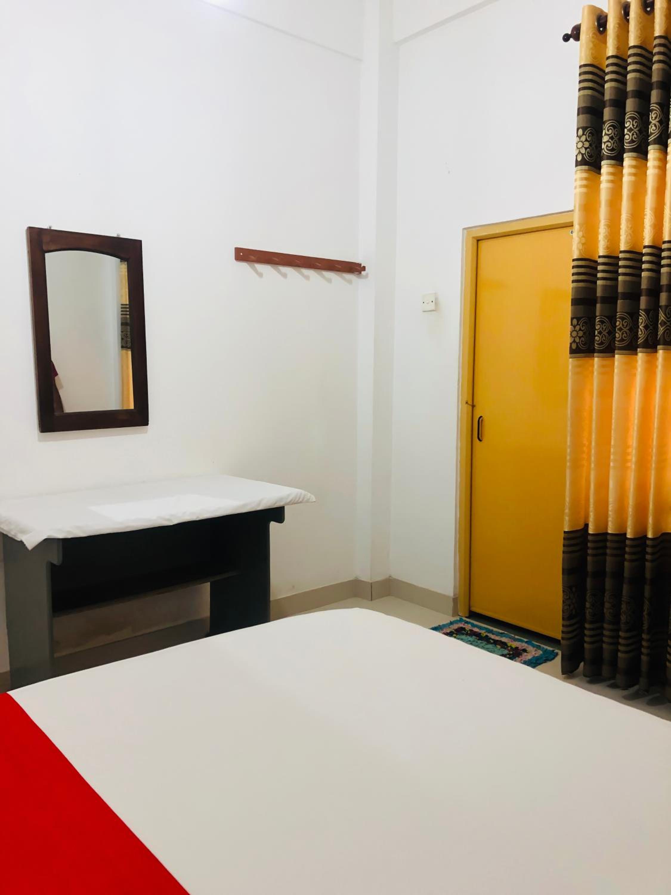 Standard Double Room with Fan photo 2