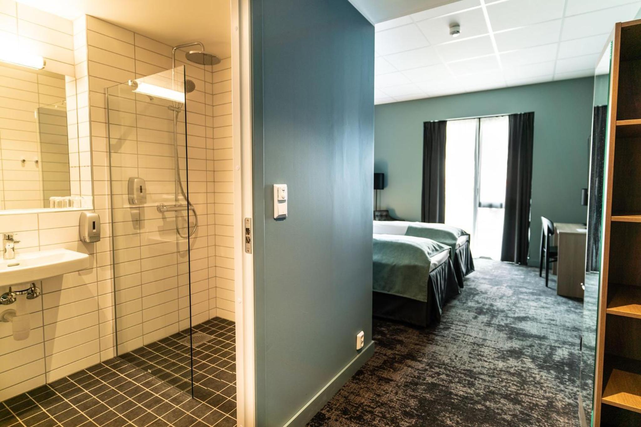 Double or Twin Room - Photo 1