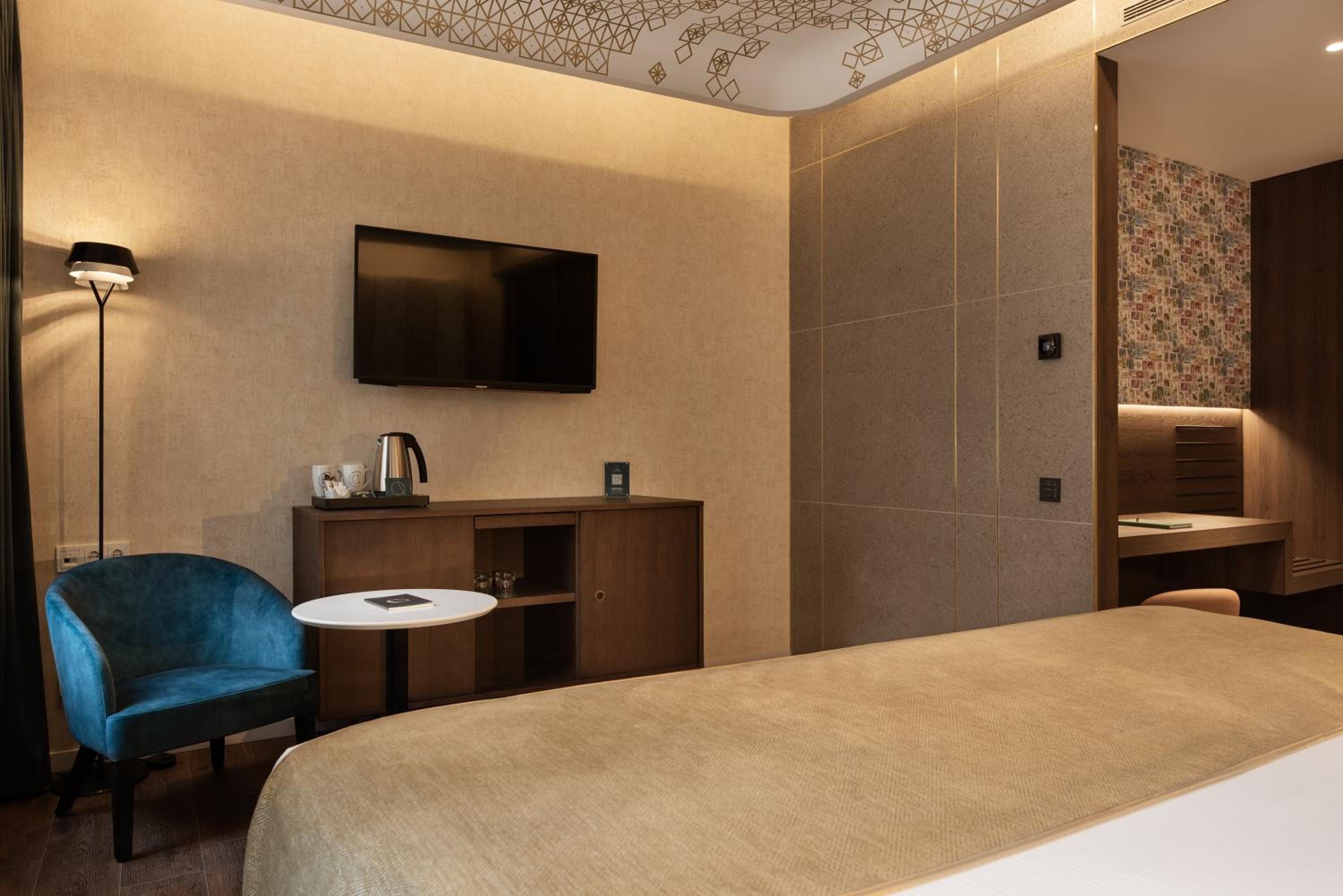 Deluxe Double Room - Photo 5