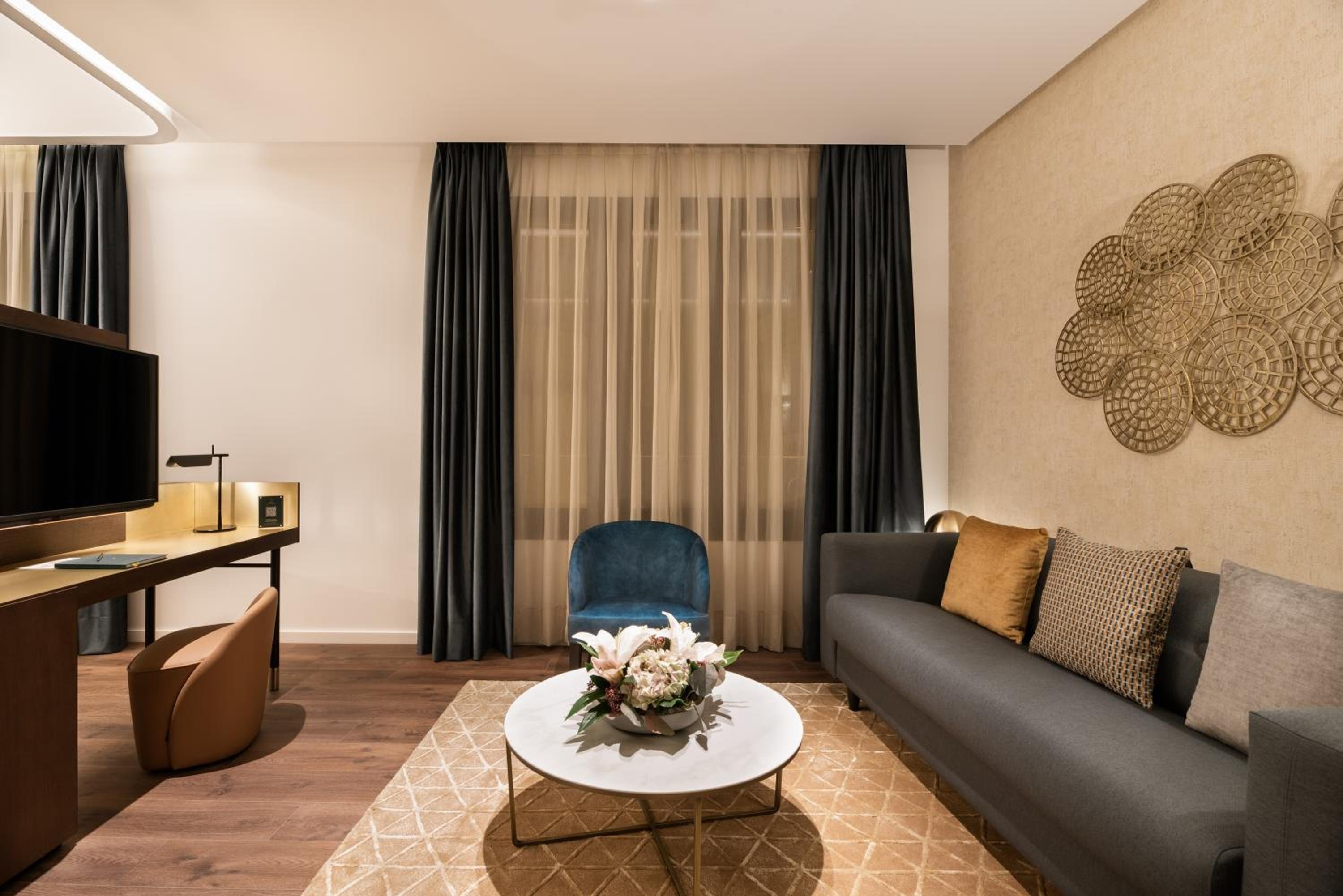 Junior Suite - Photo 7