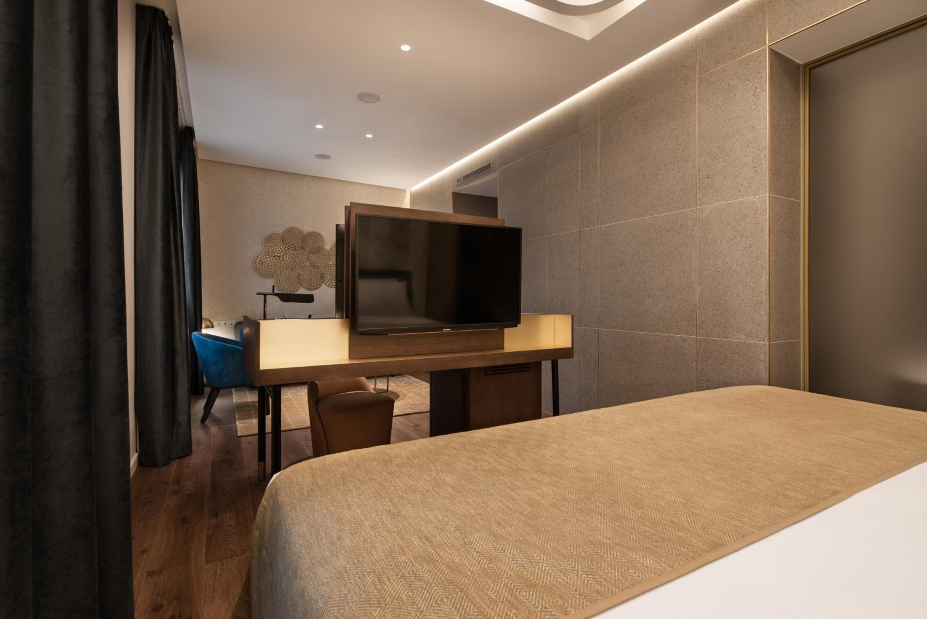Junior Suite - Photo 9