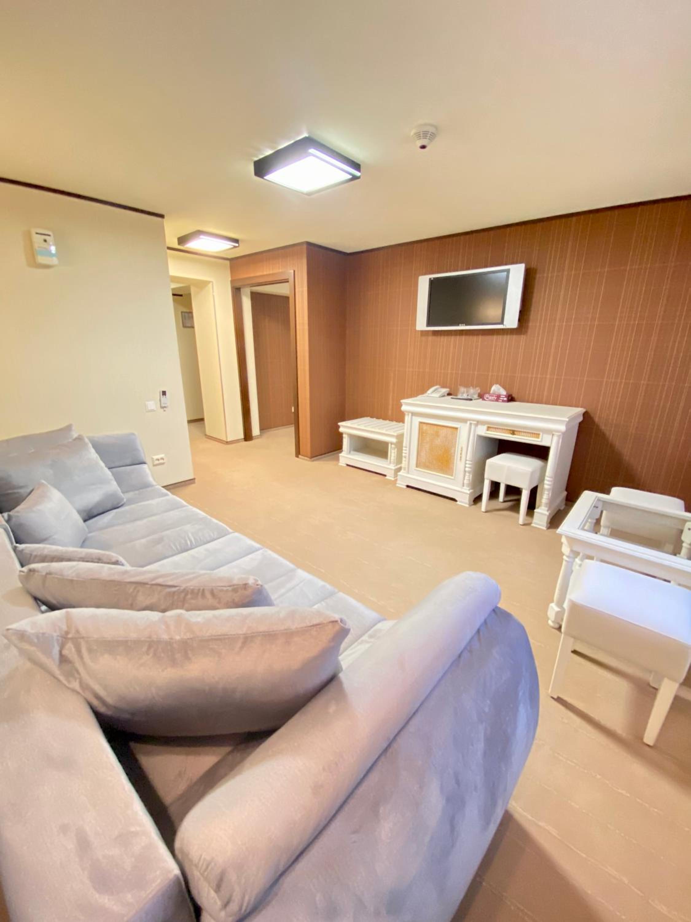 Family Suite - Photo 5