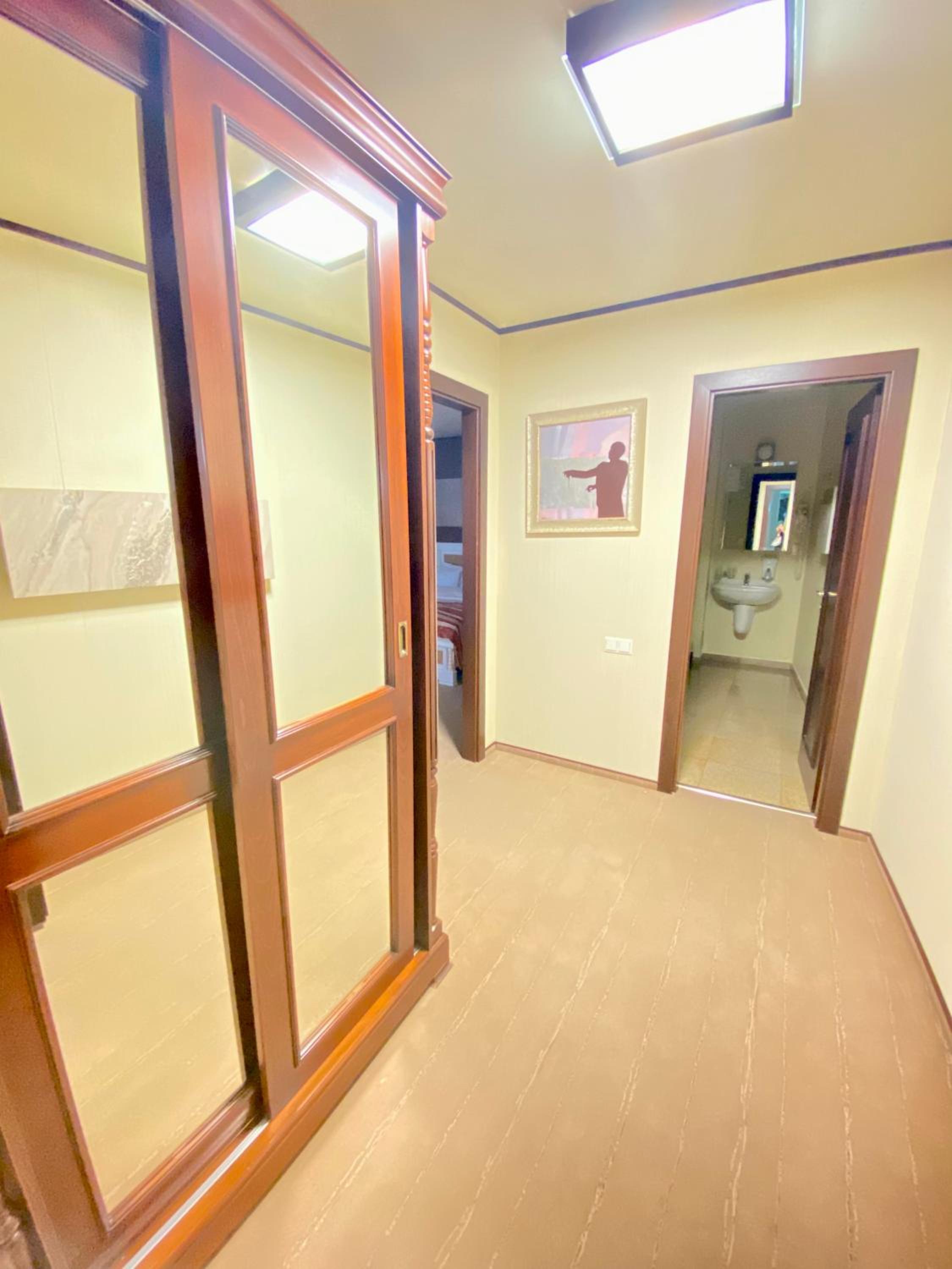 Double Room - Photo 10