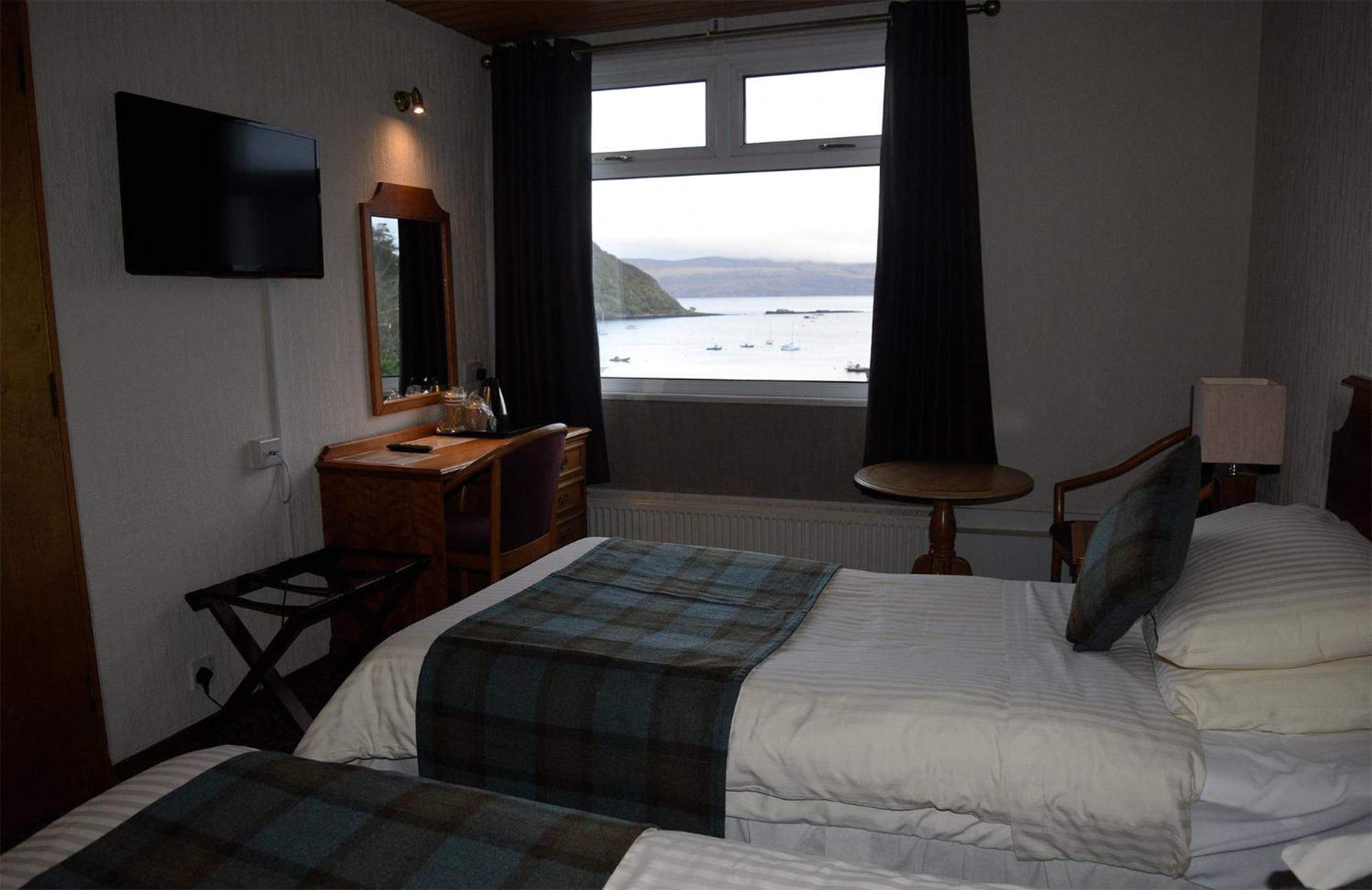Twin Room with Sea View photo 3