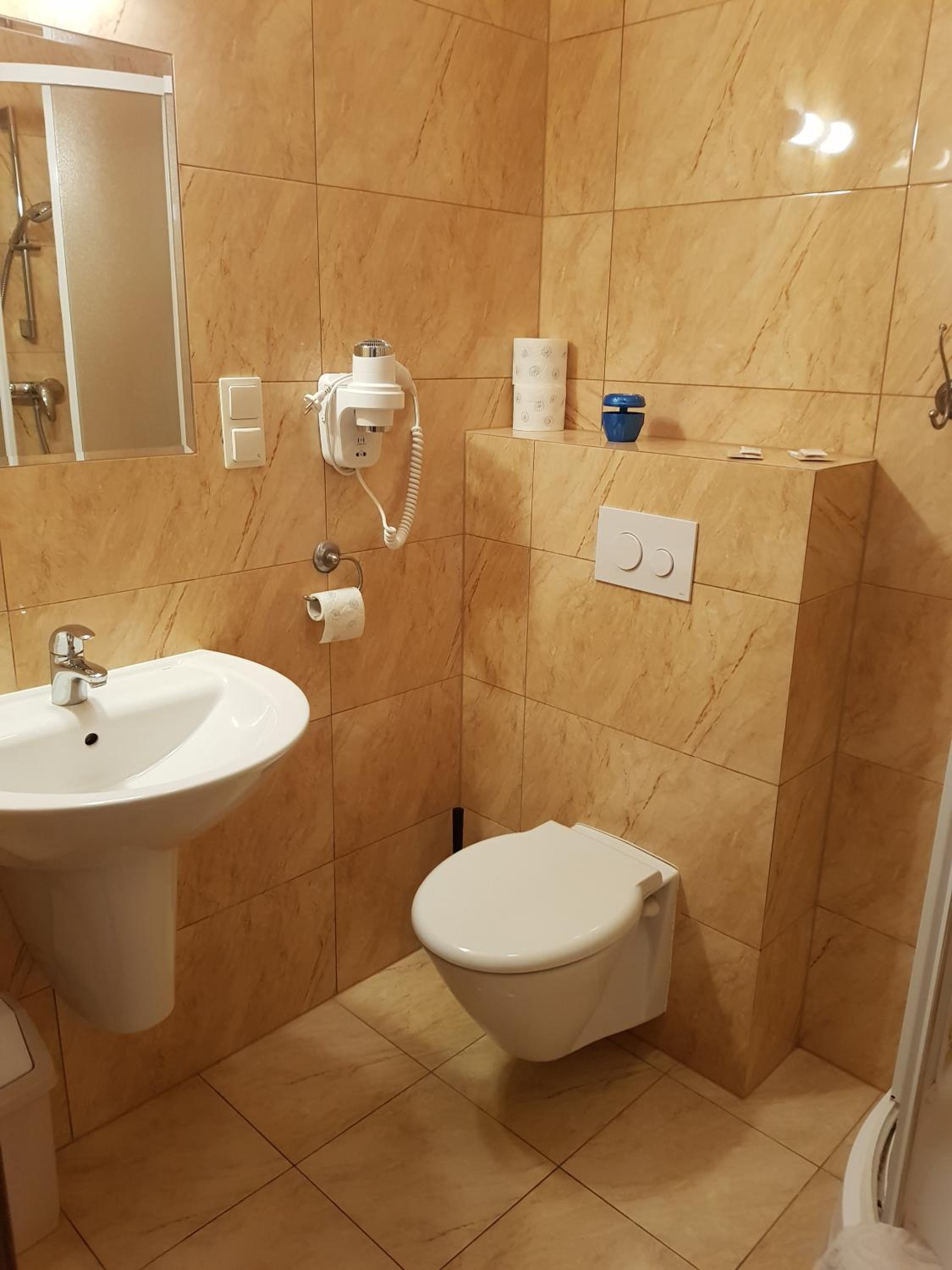 Single Room photo 2