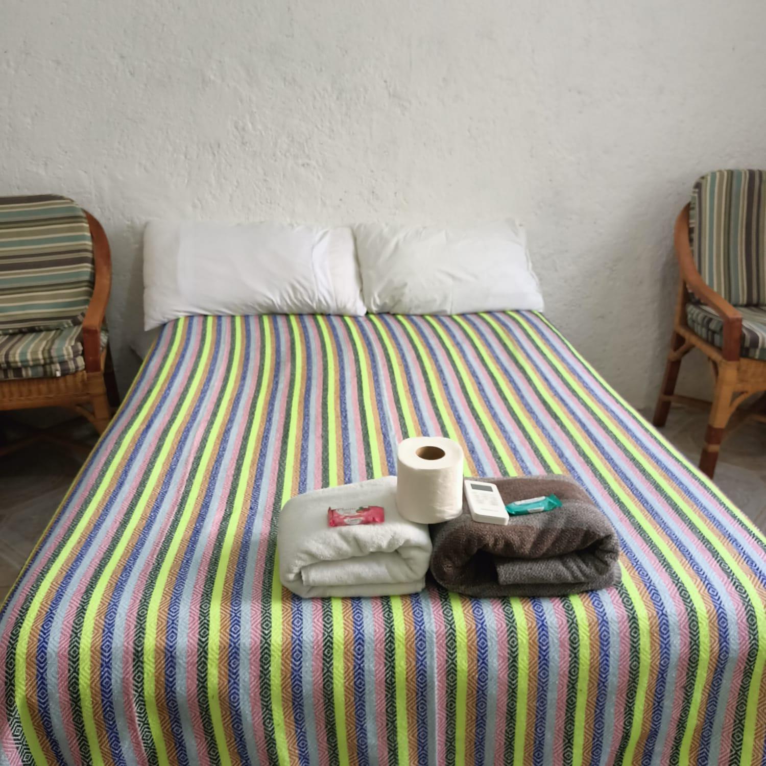 One-Bedroom Apartment - Photo 1