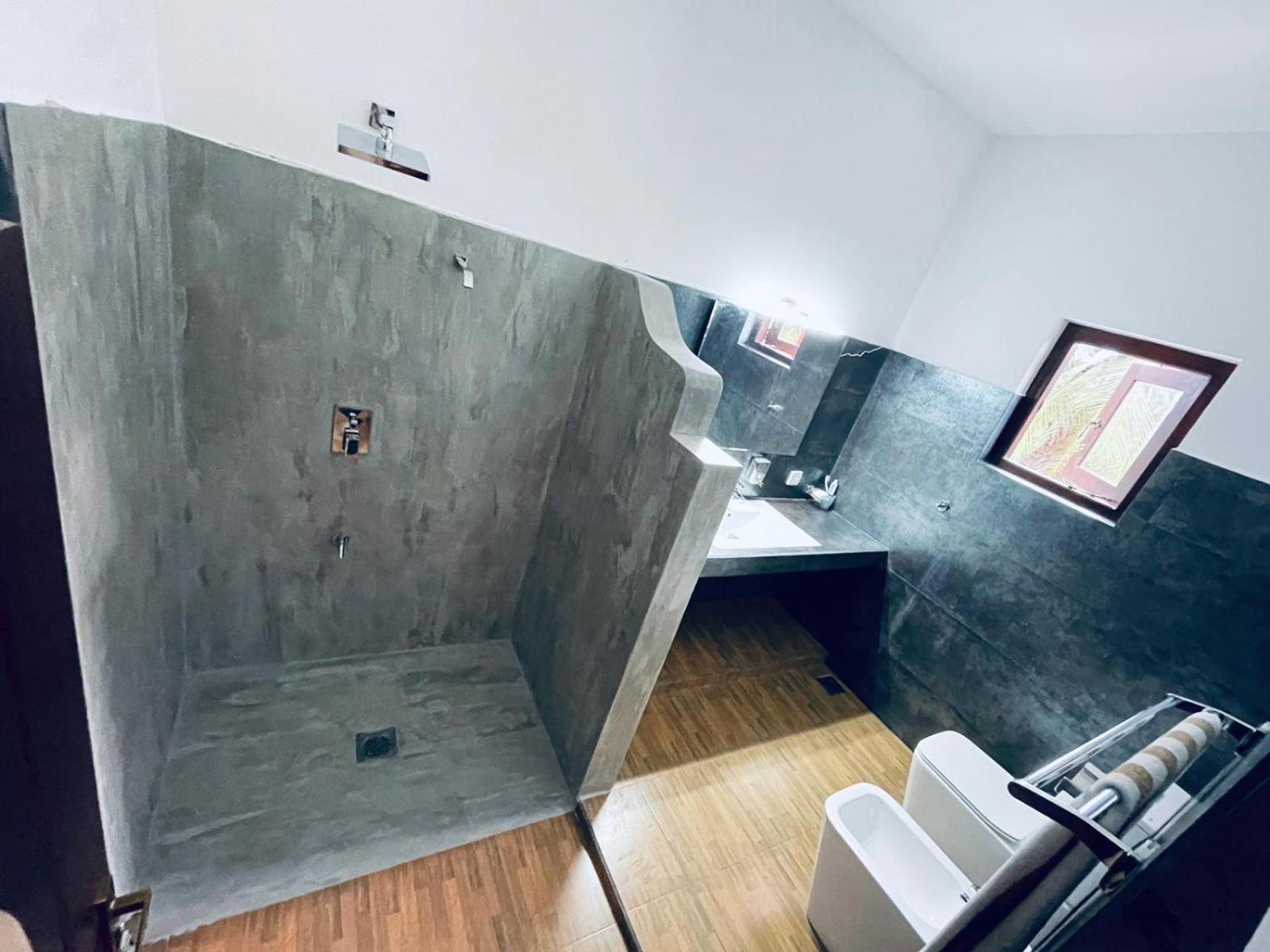 King Room with Balcony photo 3