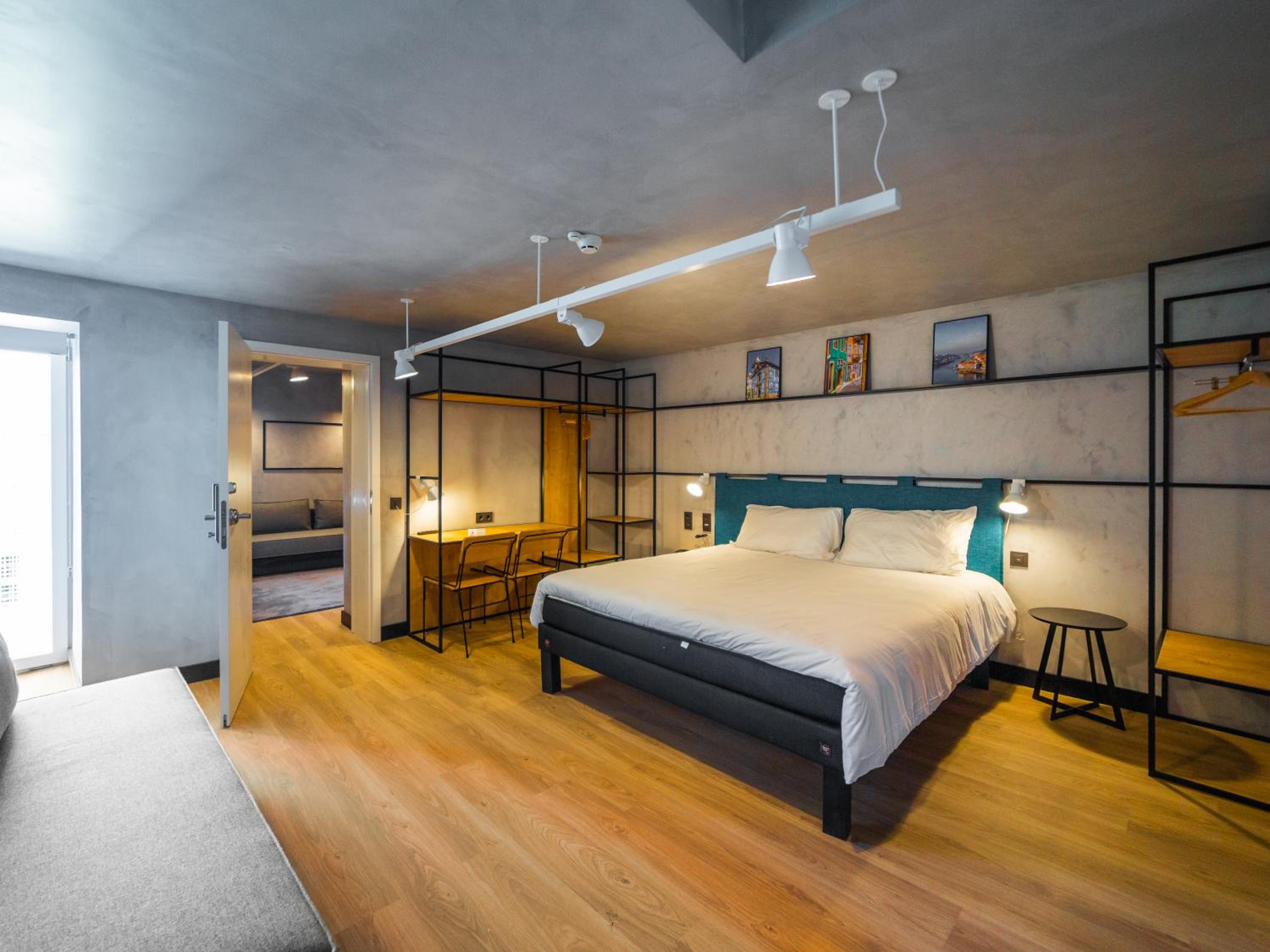 Family Room with double bed and sofa bed - Photo 7