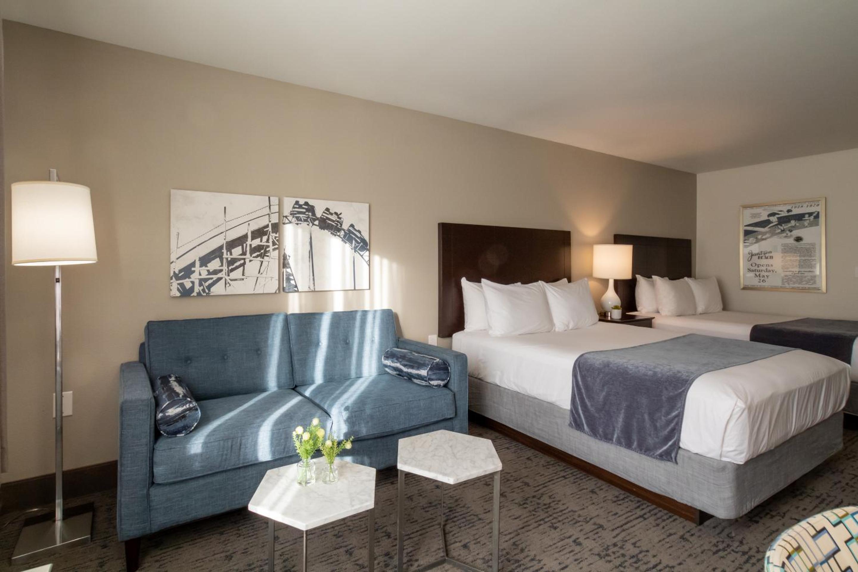 2 Queen Suite - Photo 1