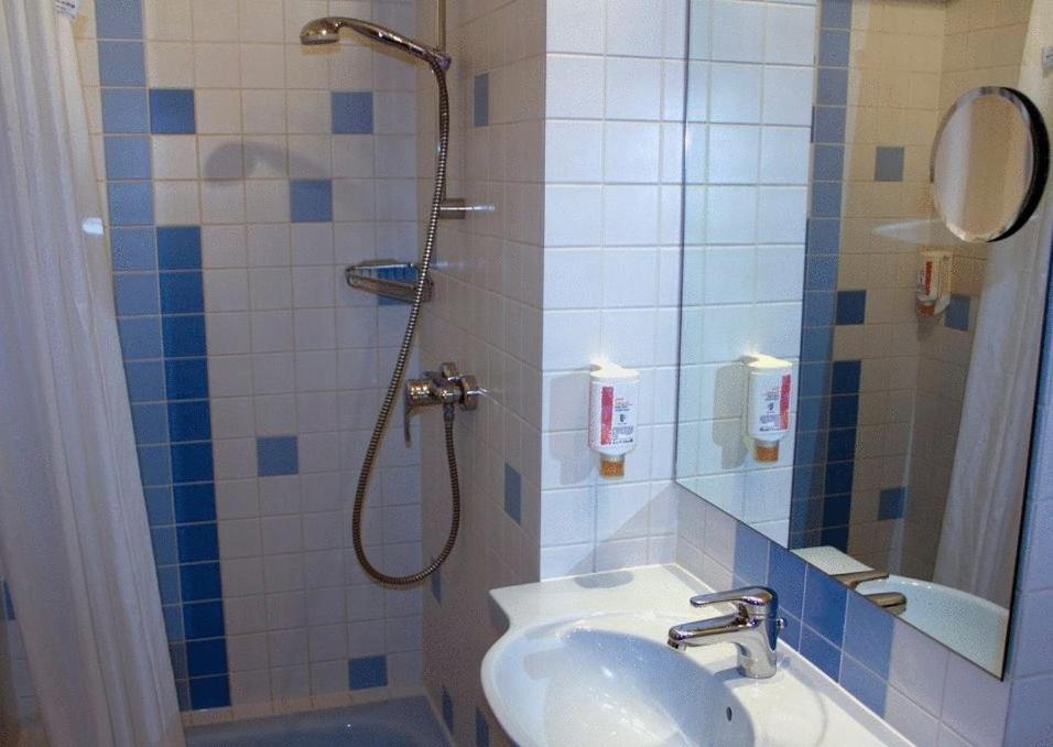 Junior Suite - Photo 8
