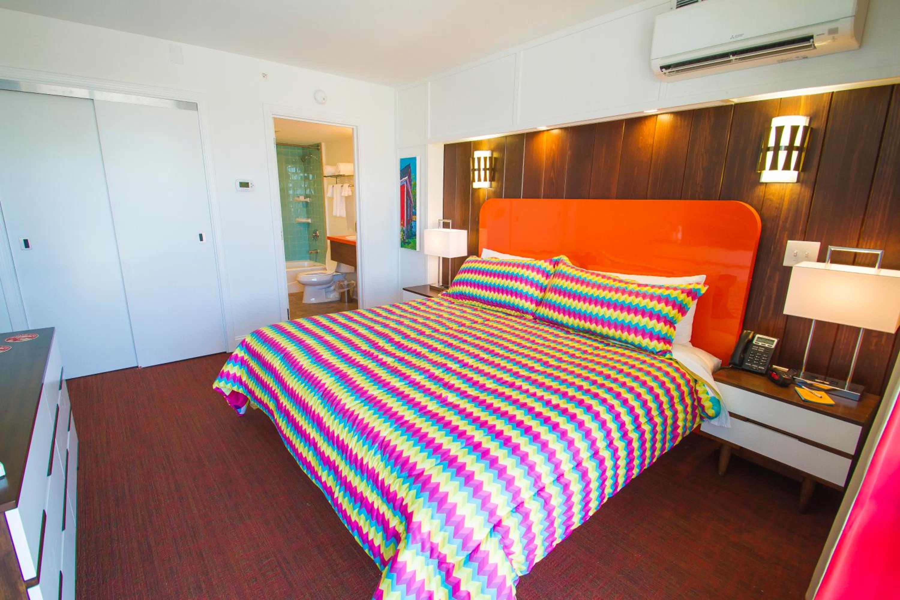 Standard King Room