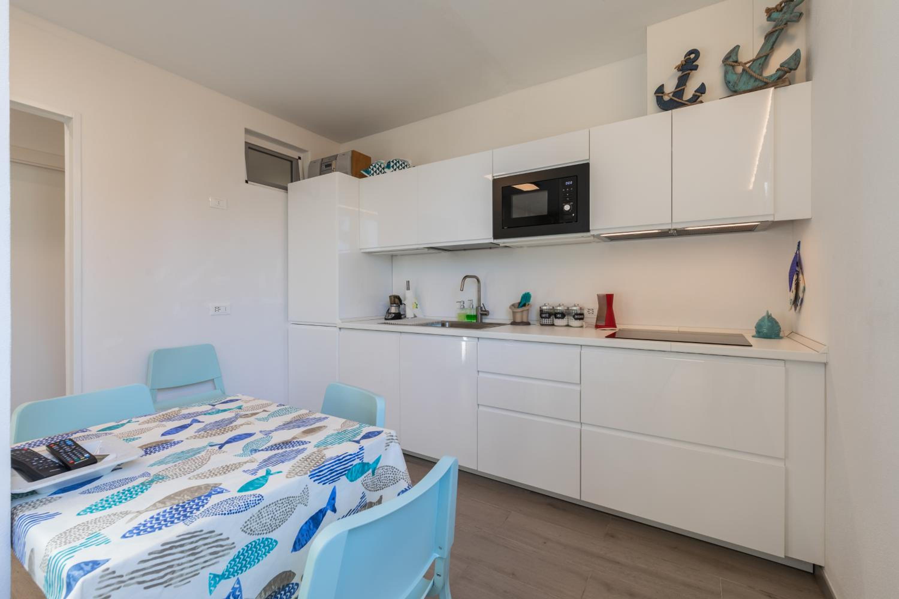 Apartment - Ground Floor photo 3