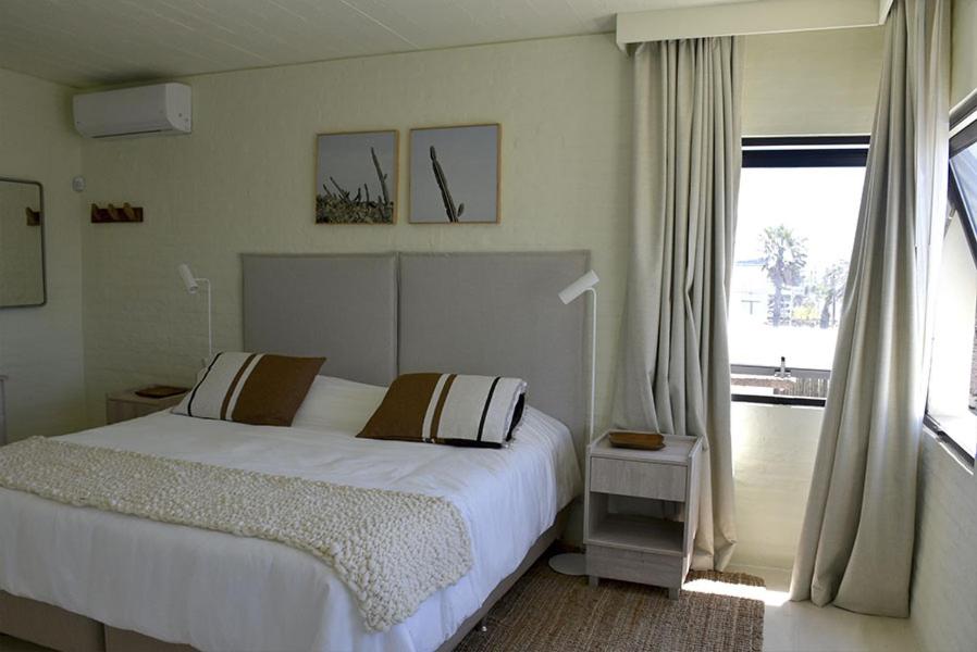 Double or Twin Room photo 2