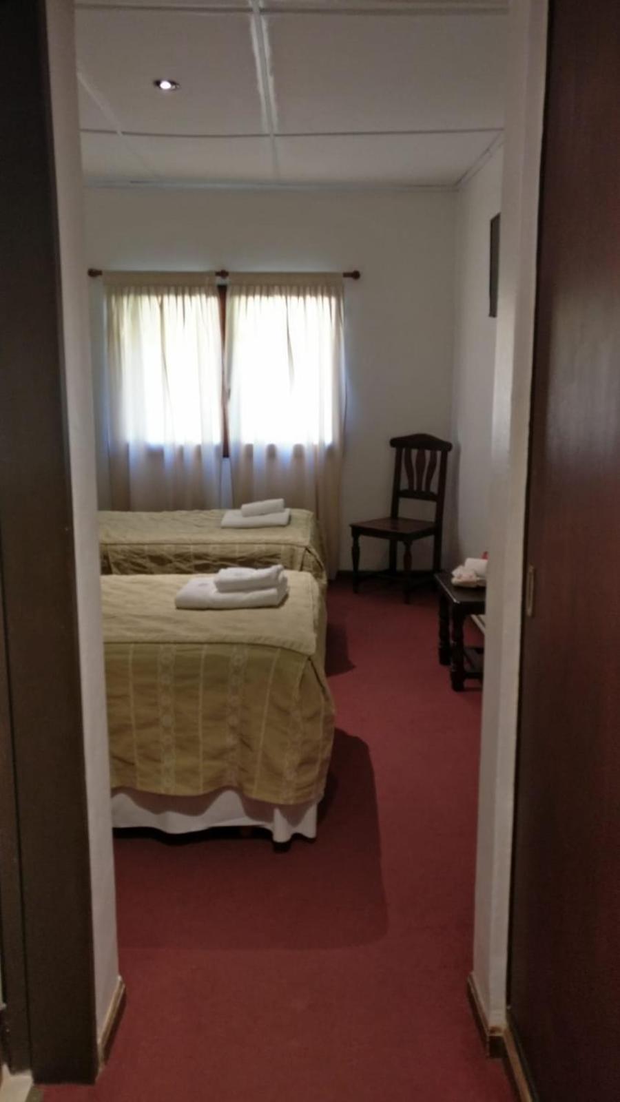 Double or Twin Room photo 3