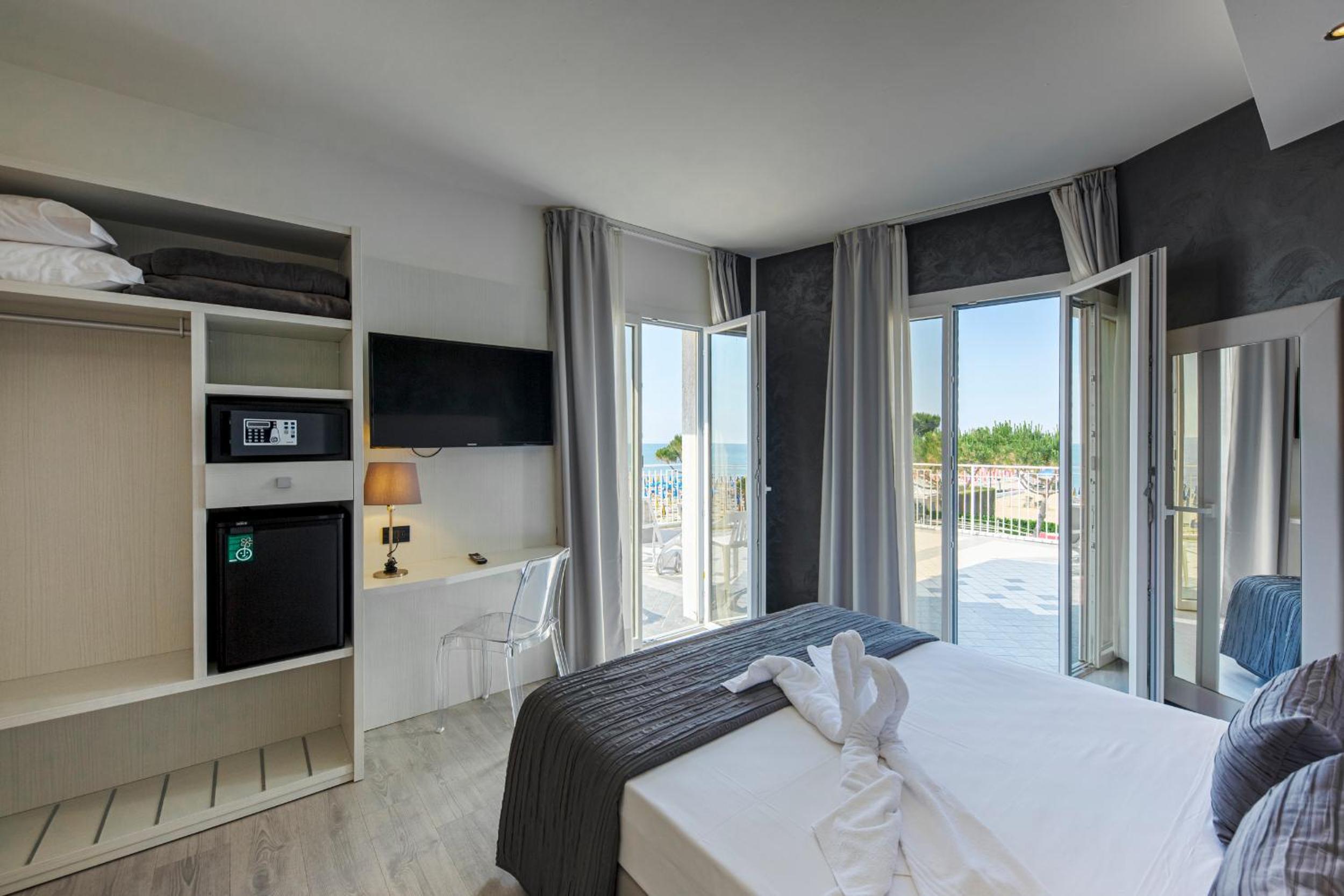 Double Room with Sea View