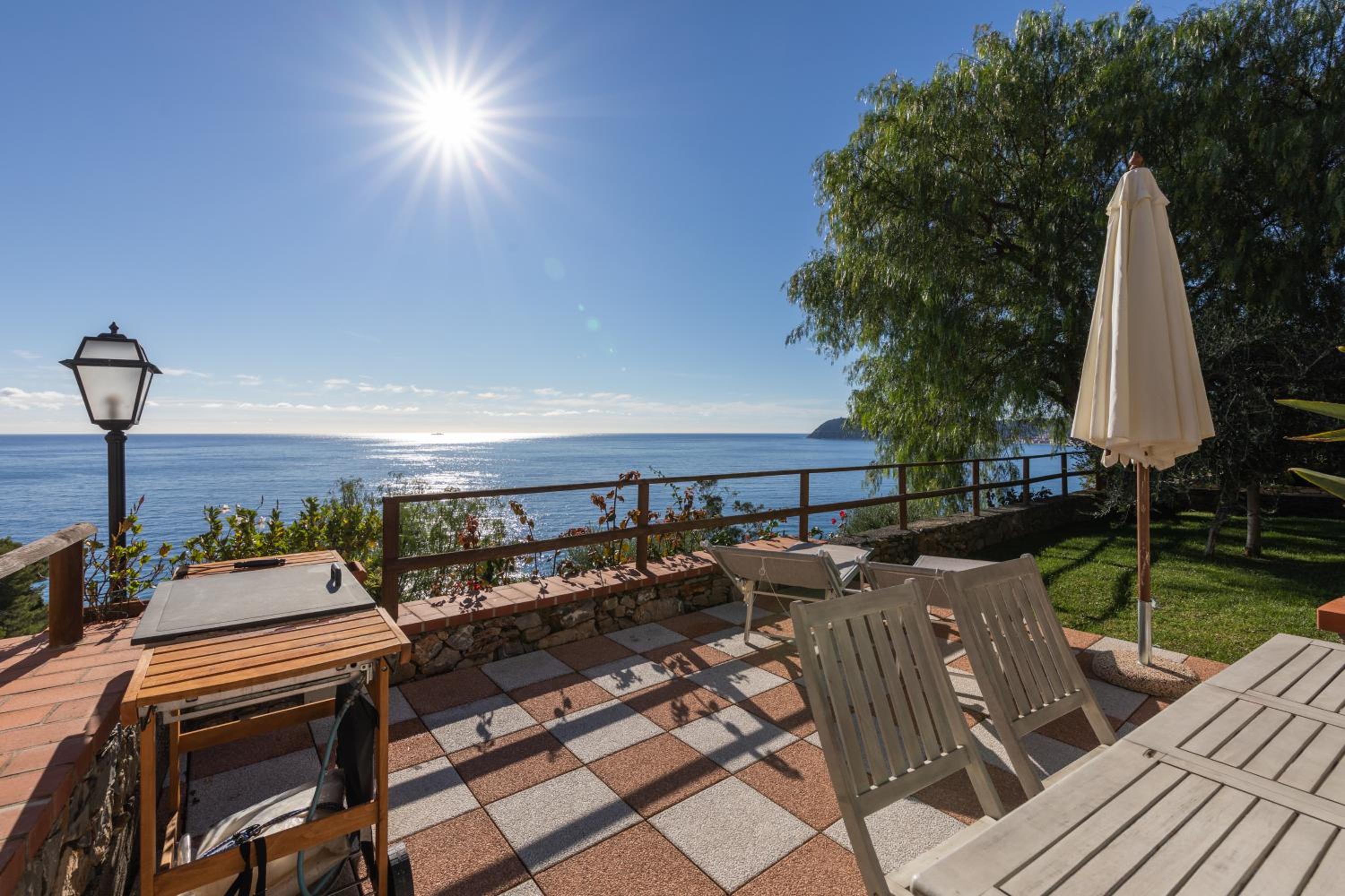 Apartment with Sea View - Photo 21