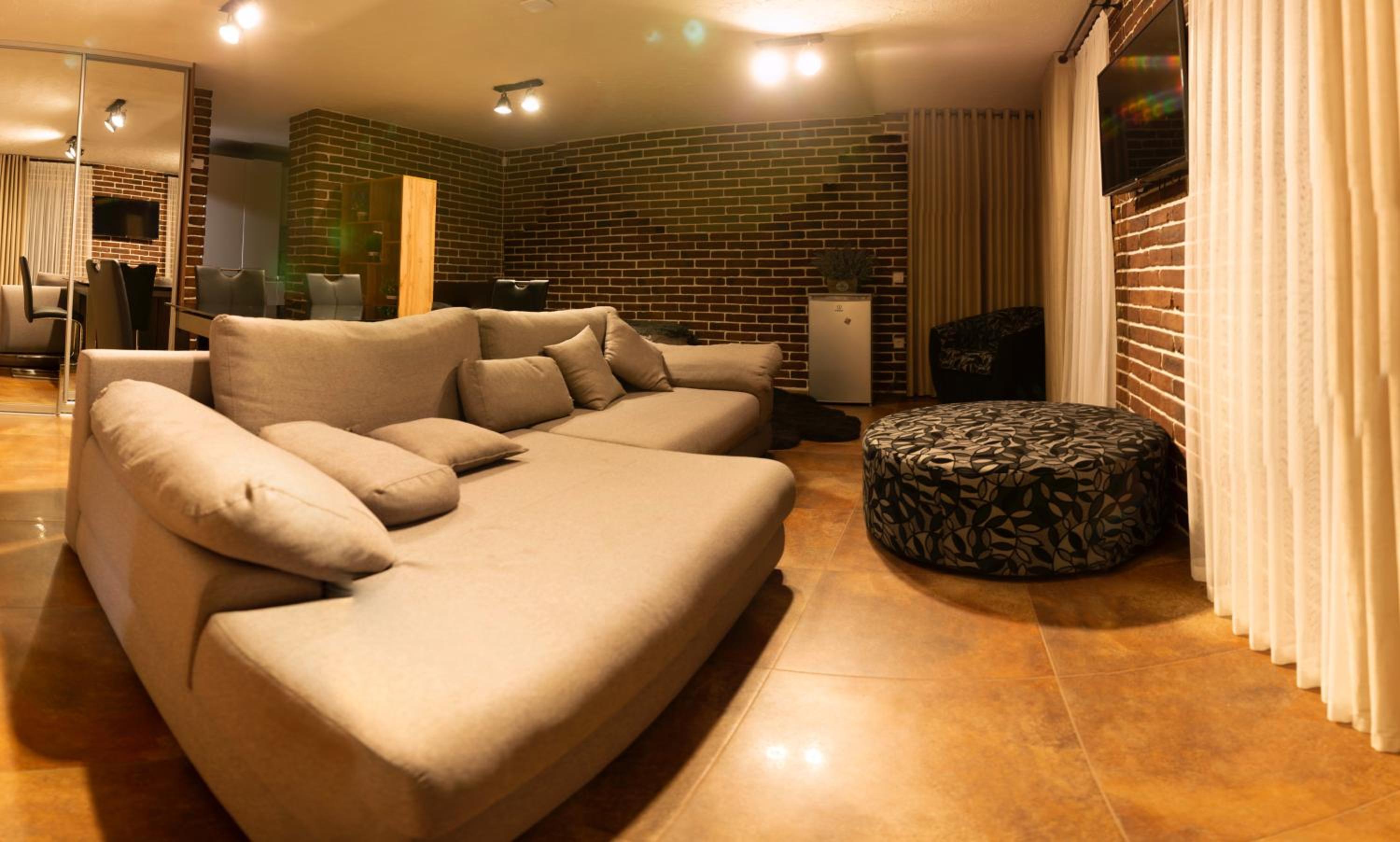 Studio Apartment photo 1