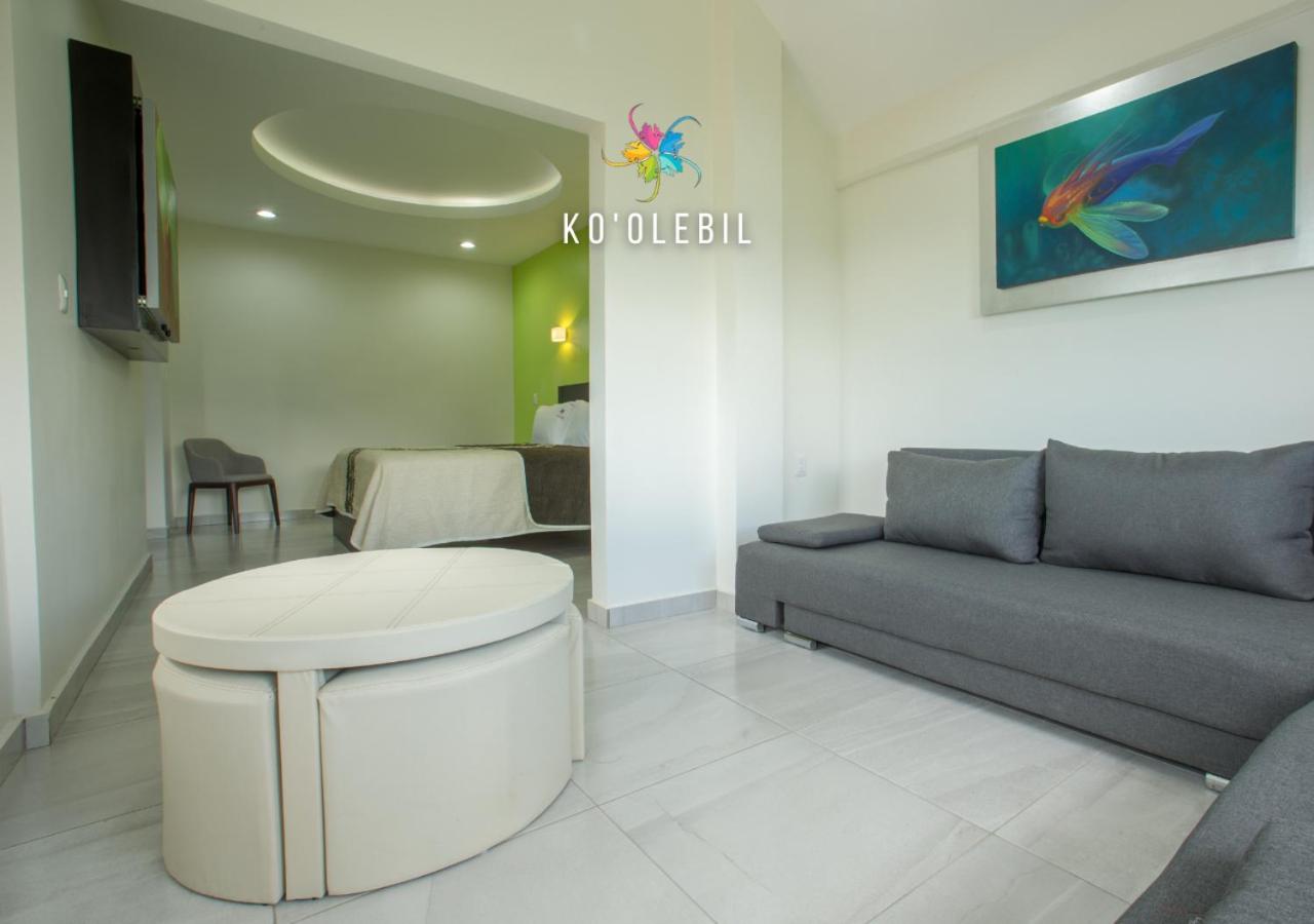 Deluxe Family Room - Photo 2