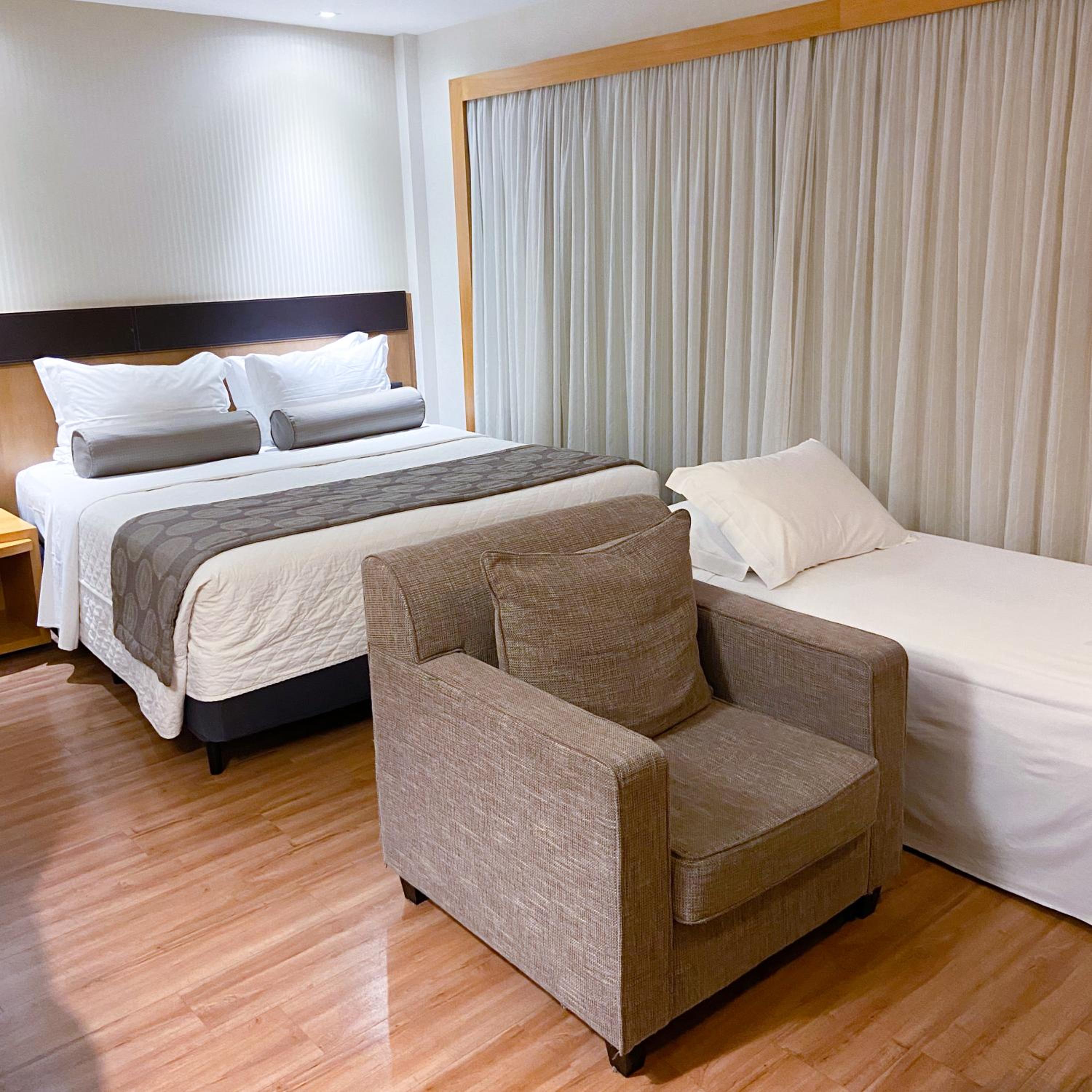 Standard Triple Room photo 2