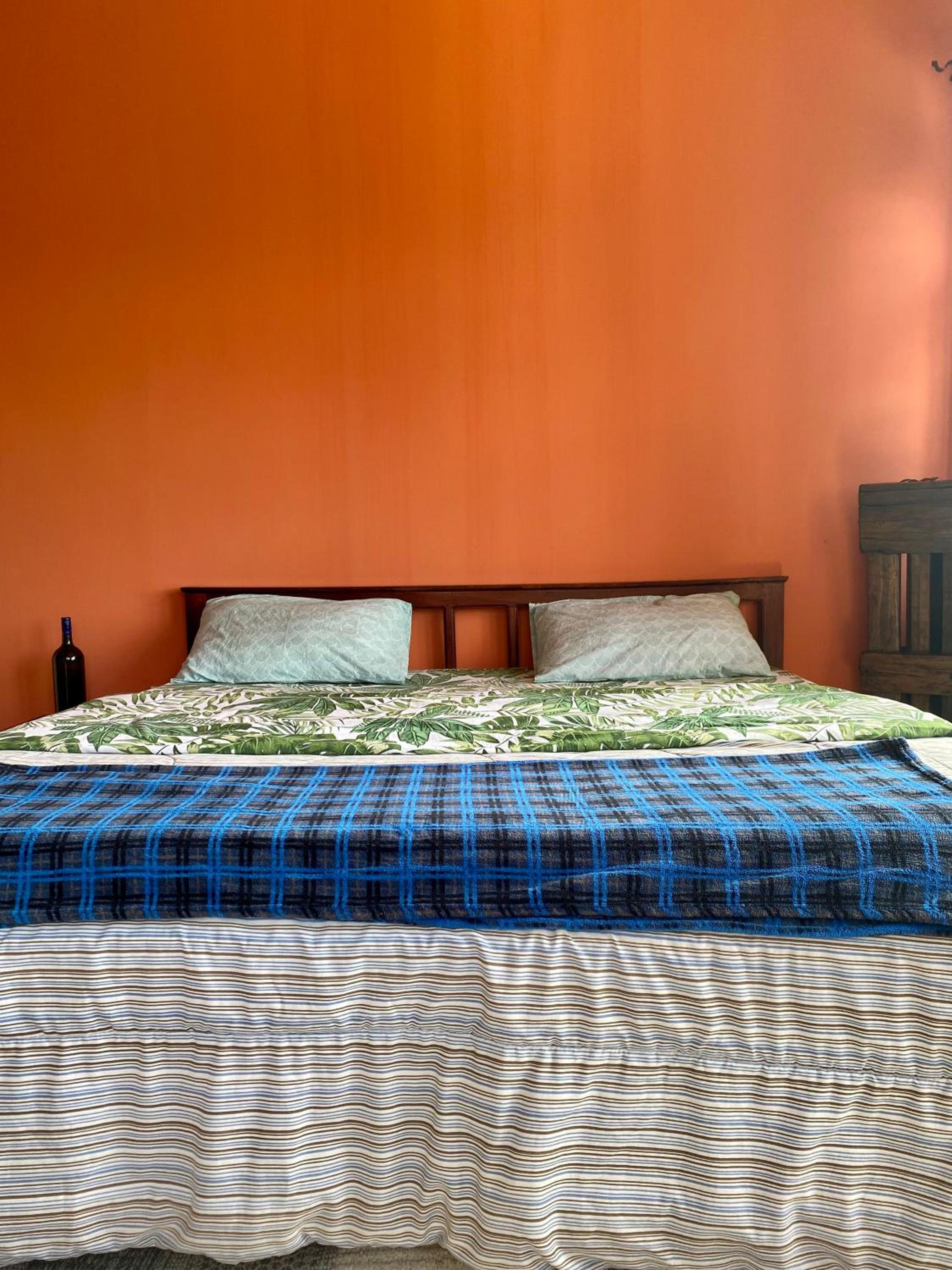 Deluxe Room (2 Adults + 1 Child) - Photo 4