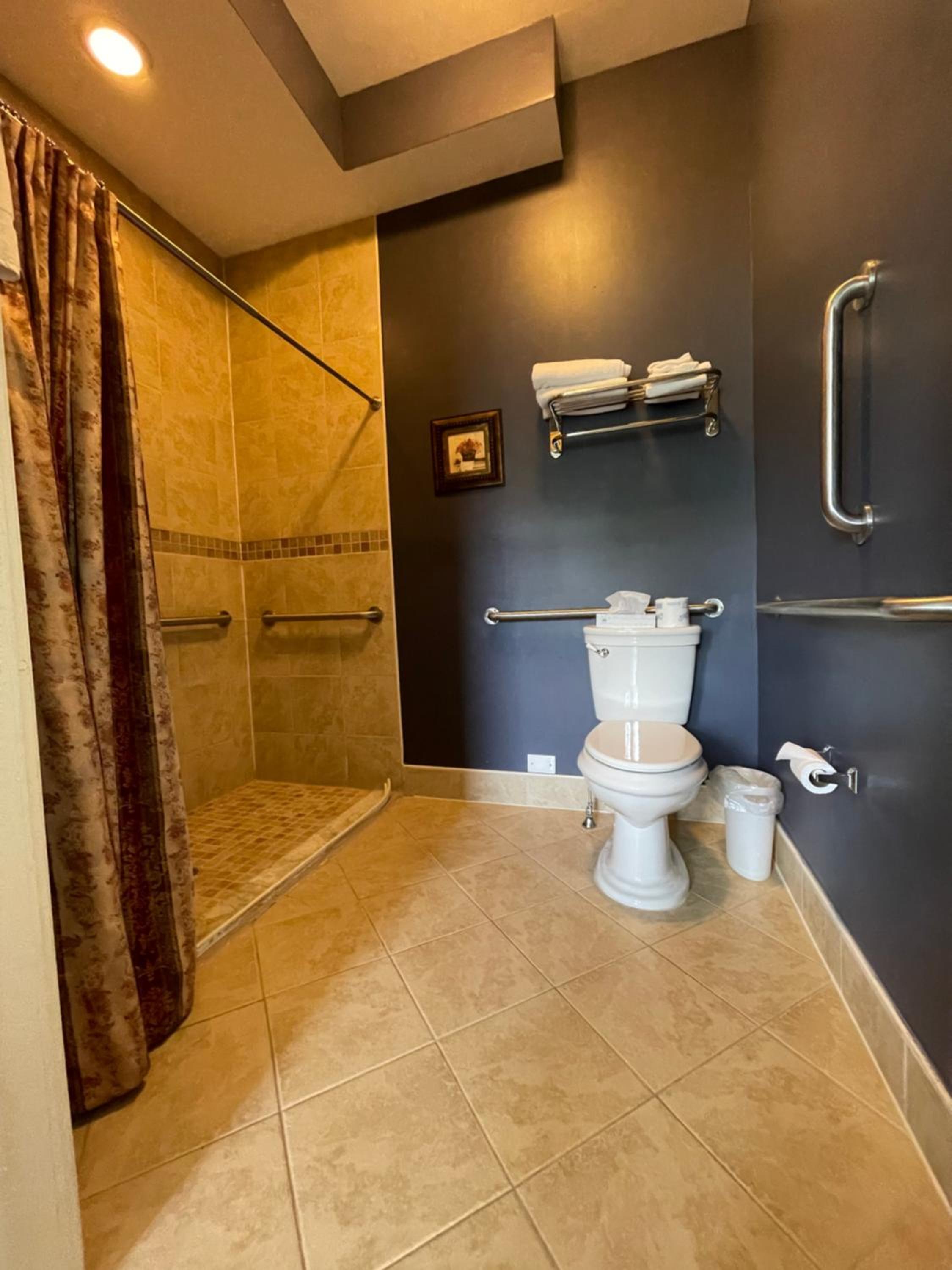 DeBary Inn, Fotografia 5