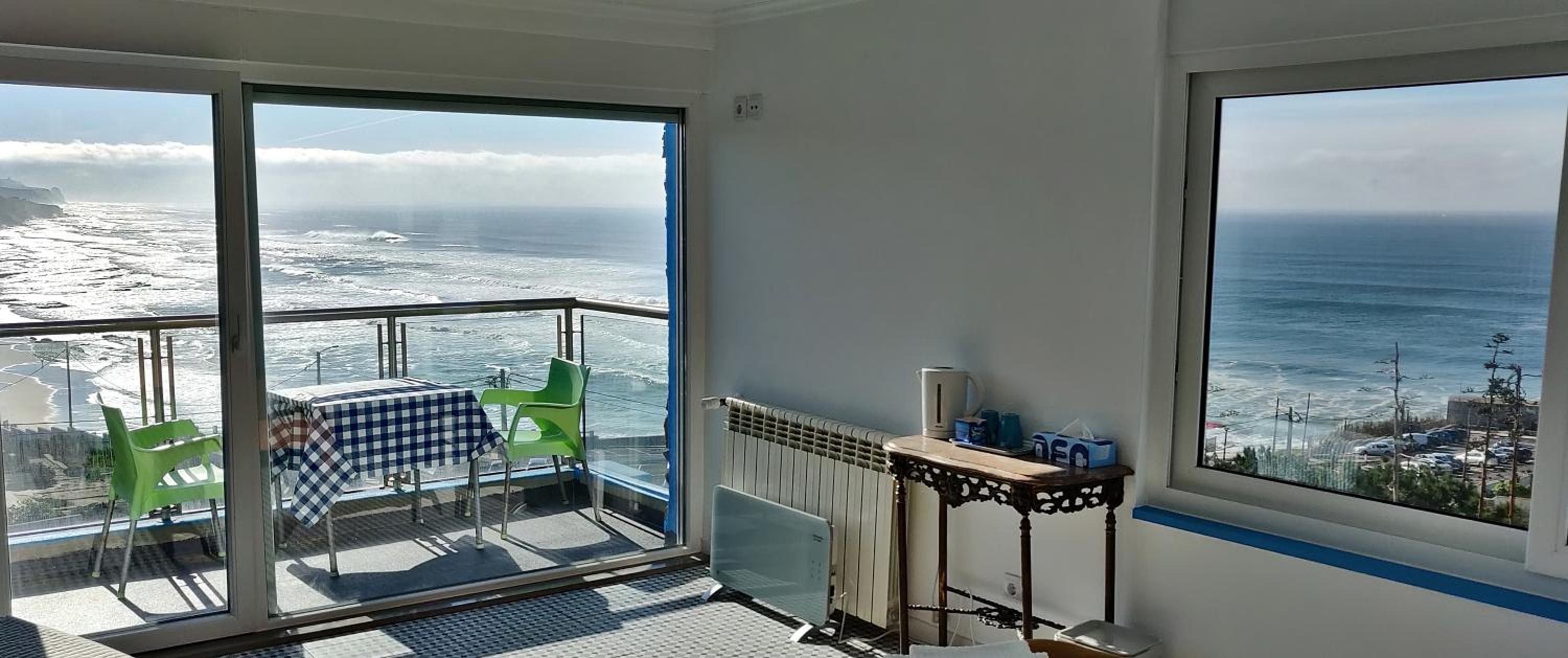 Deluxe Double Room with Balcony and Sea View - Photo 4