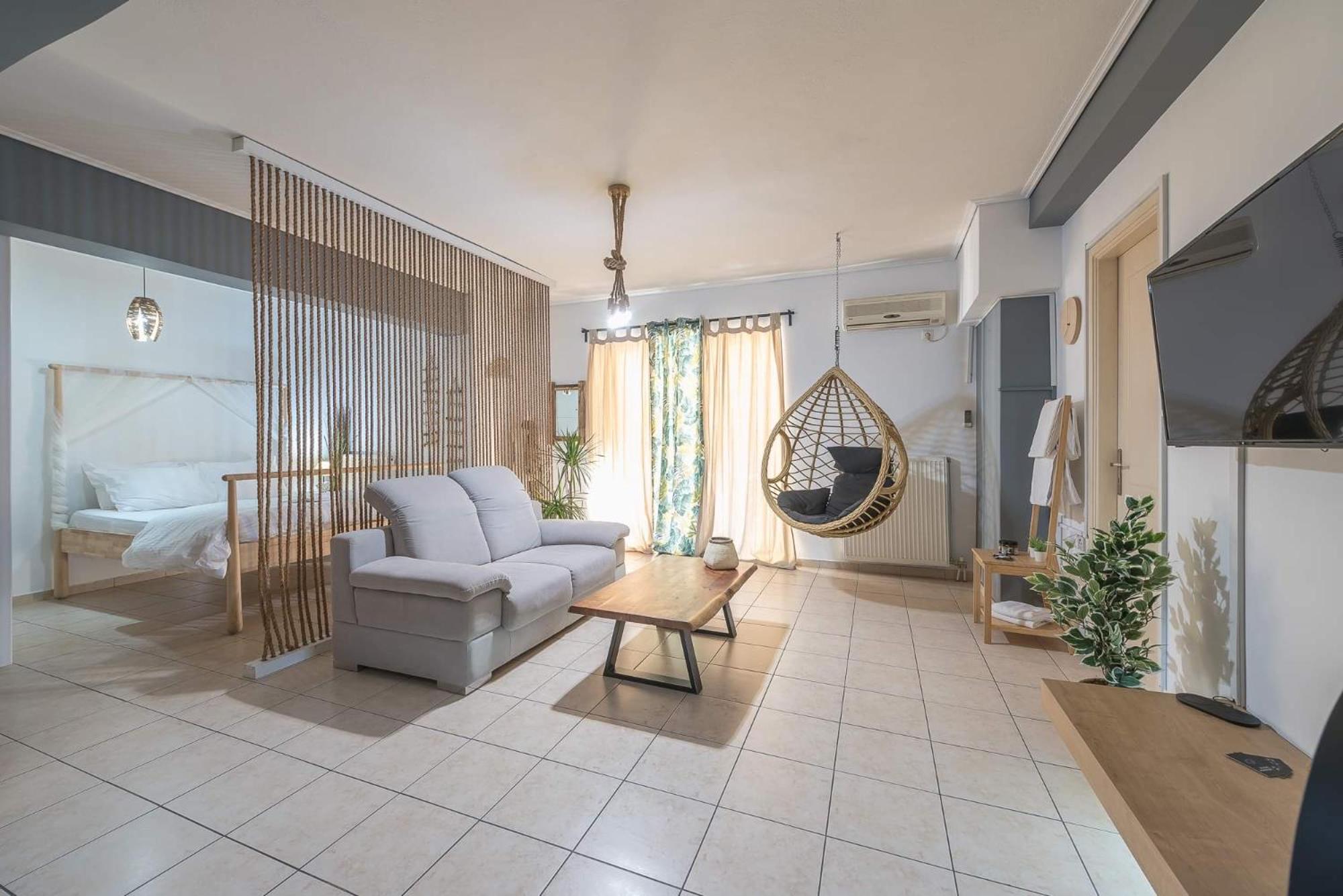 Studio Apartment