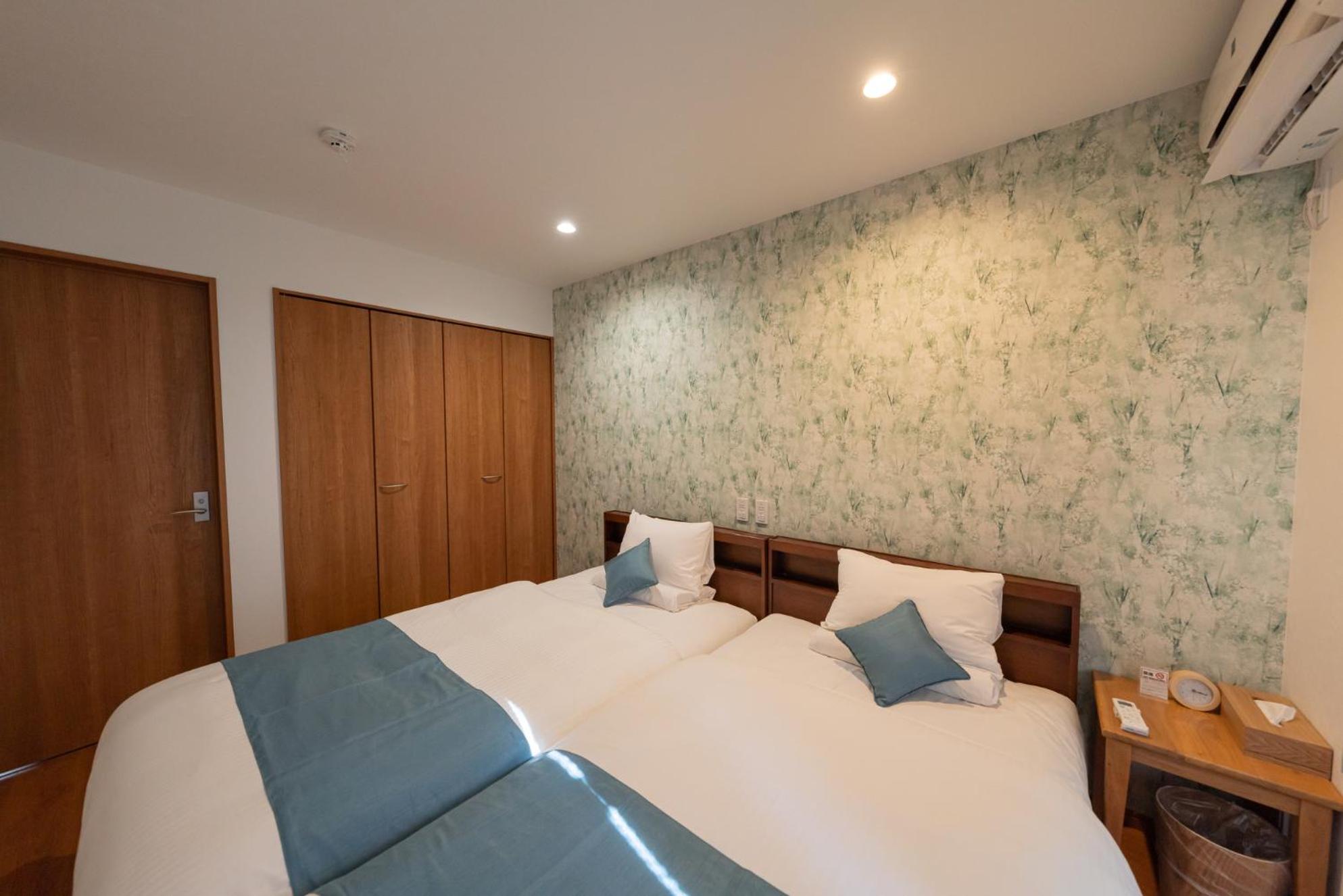 Three-Bedroom House - Photo 15