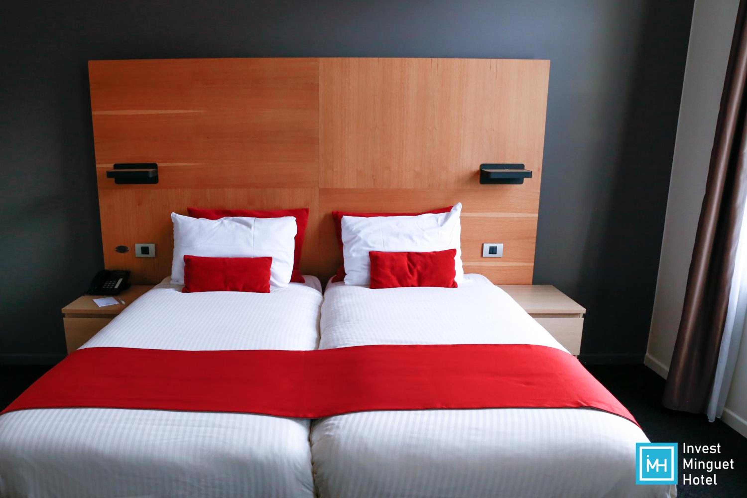 Standard Twin Room - Photo 1