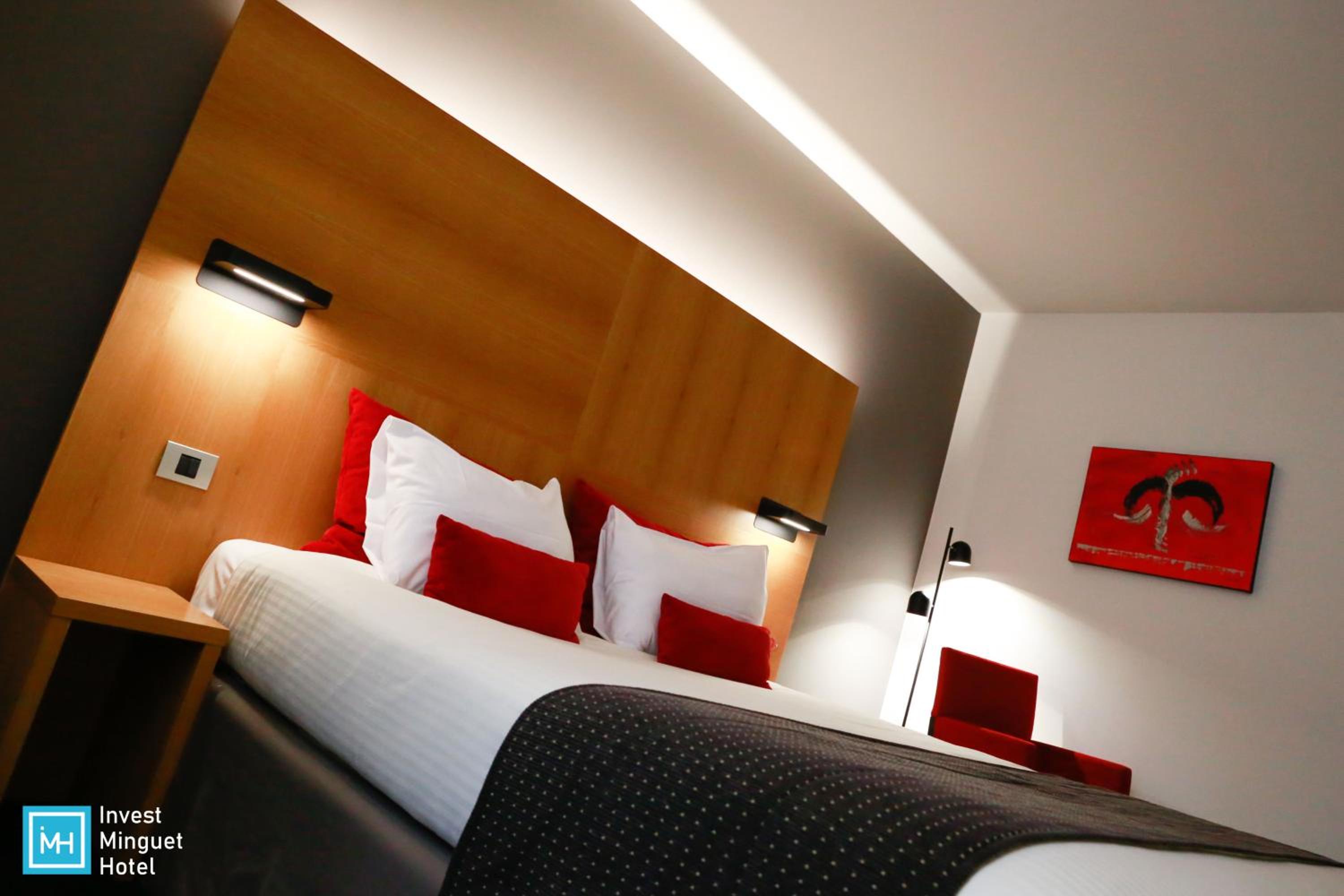 Standard Double Room - Photo 7