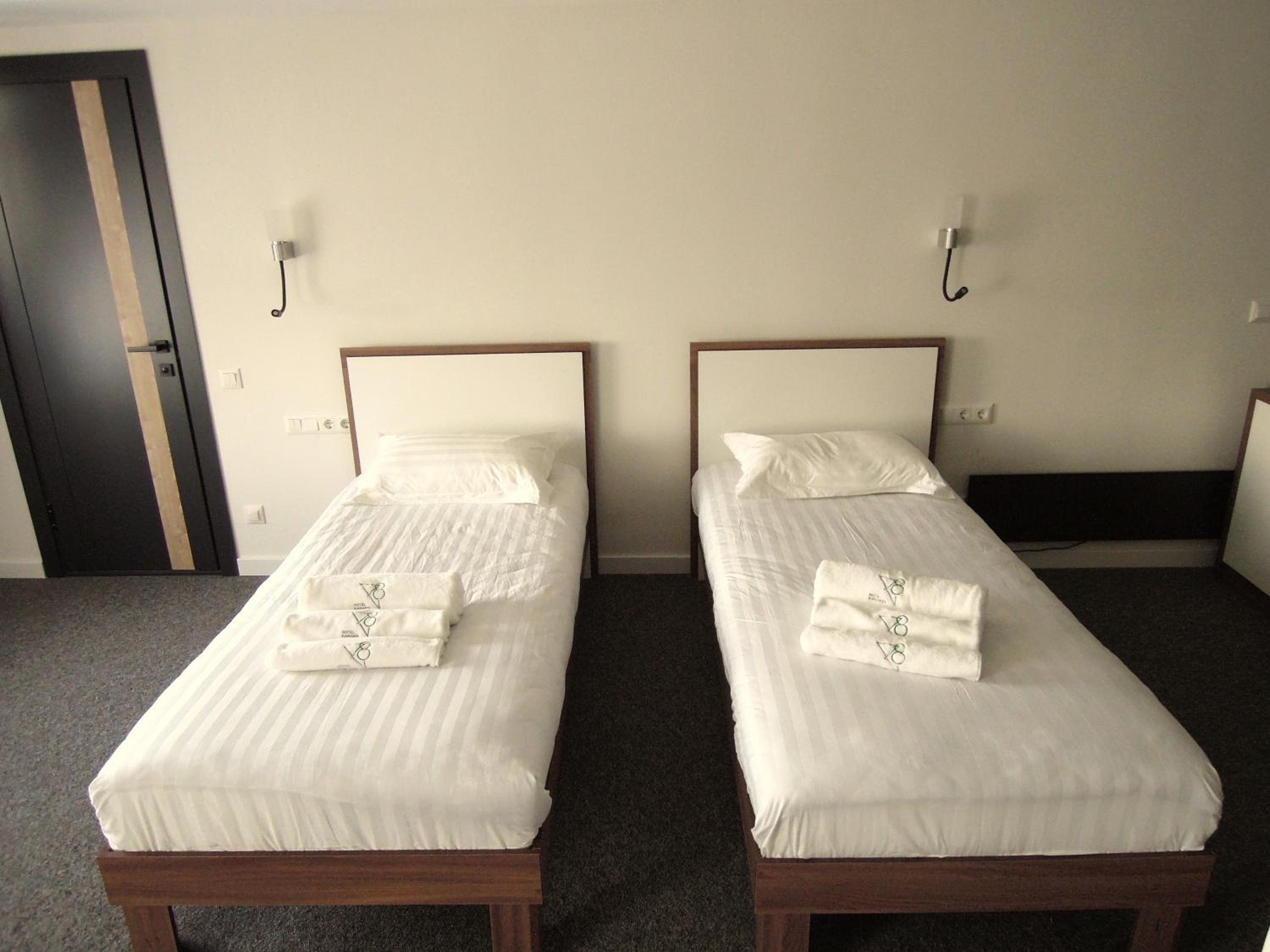 Superior Double Room with Two Double Beds photo 3