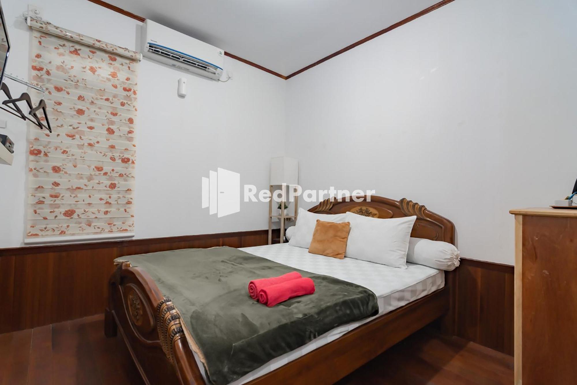 Suite - Photo 1