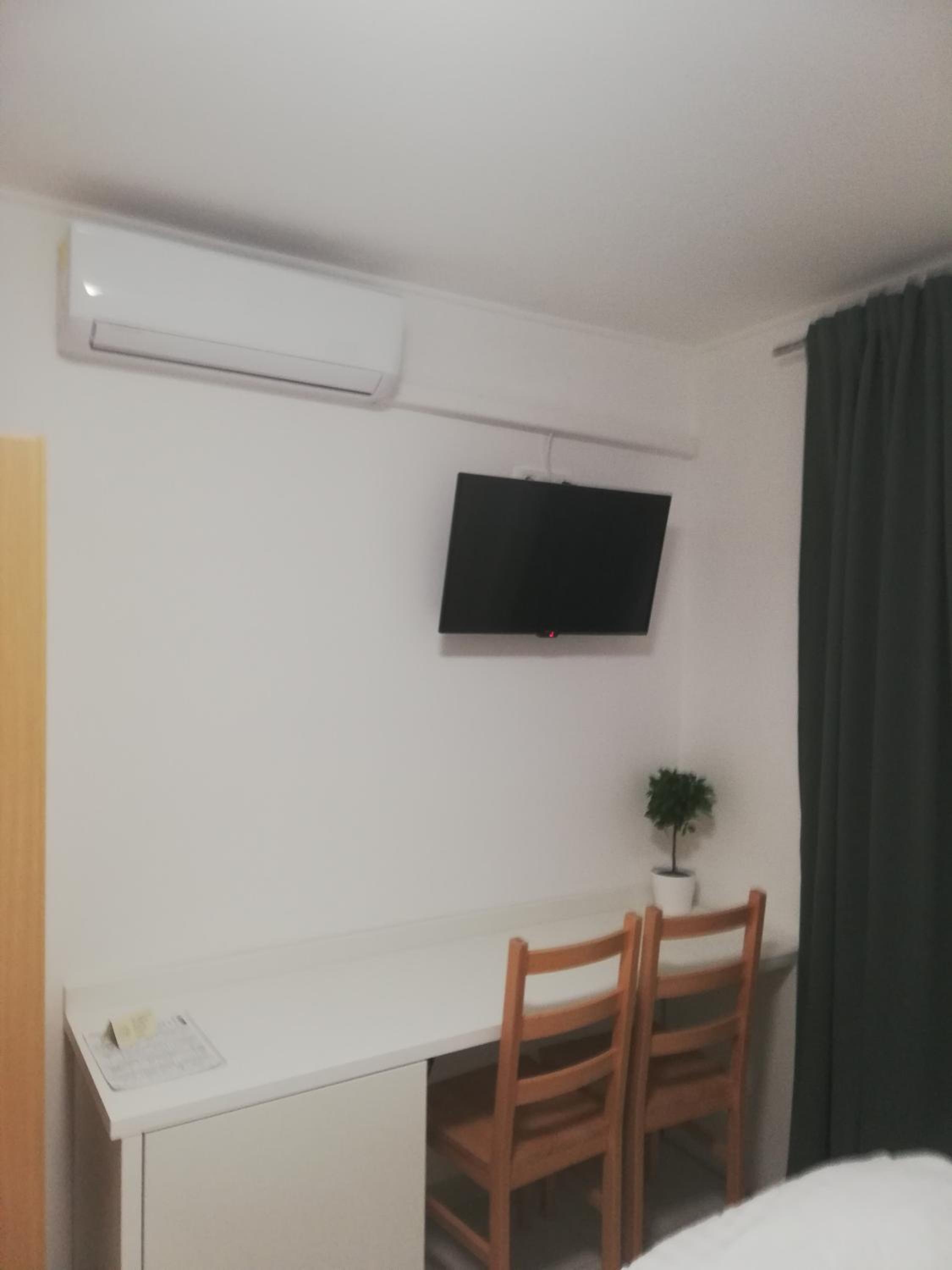 Double Room with Private External Bathroom