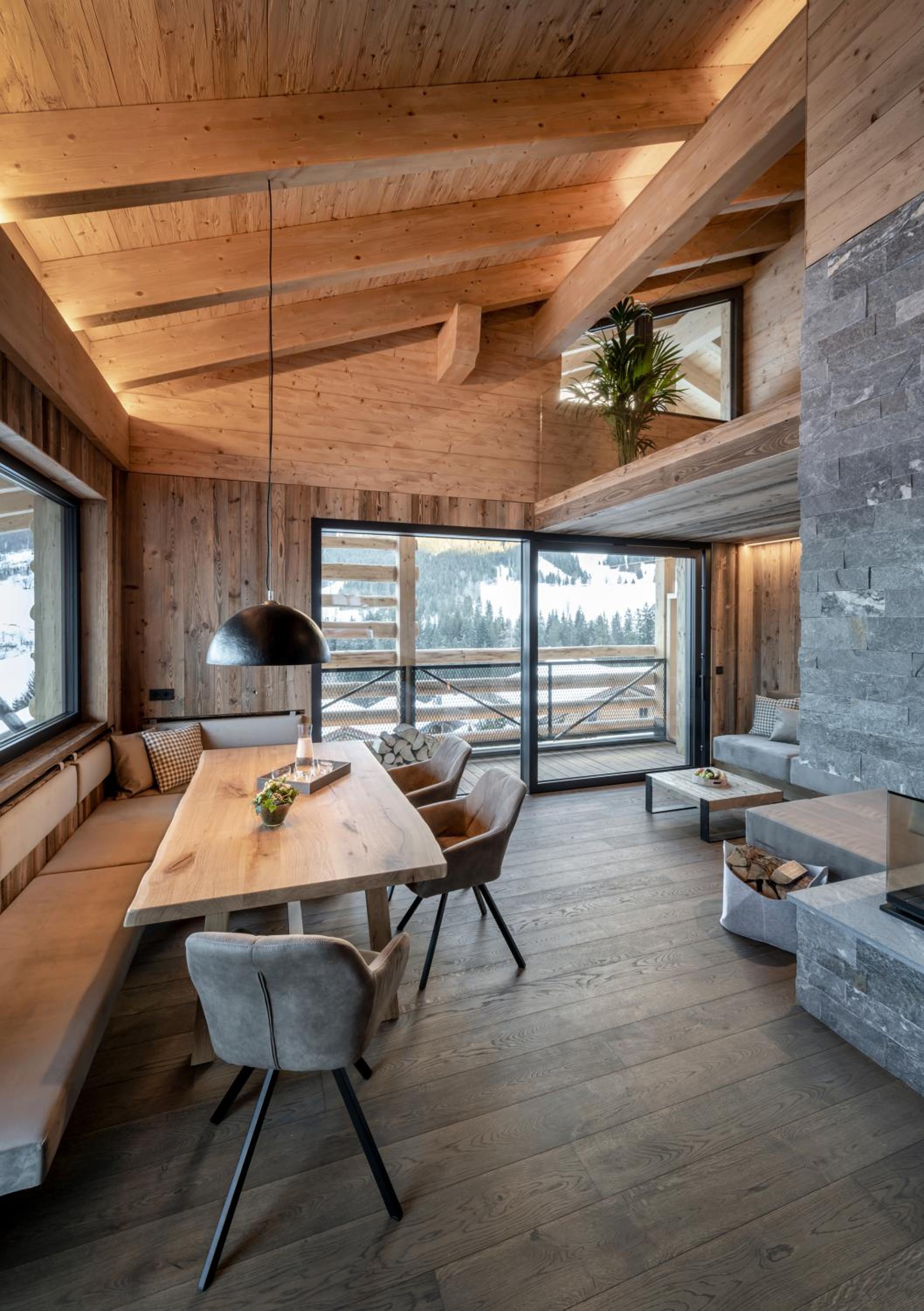 Three-Bedroom Chalet photo 3