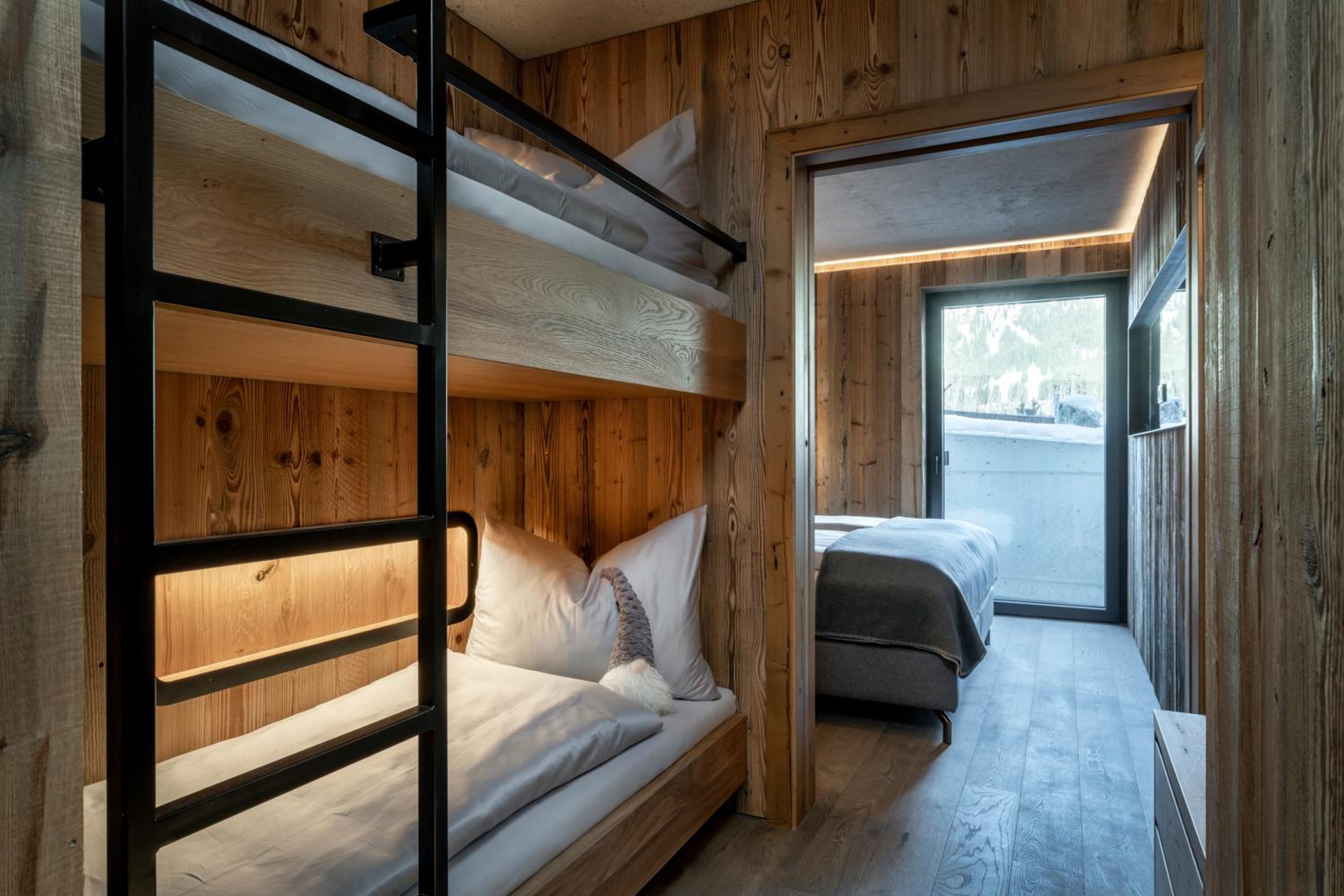 Three-Bedroom Chalet photo 2