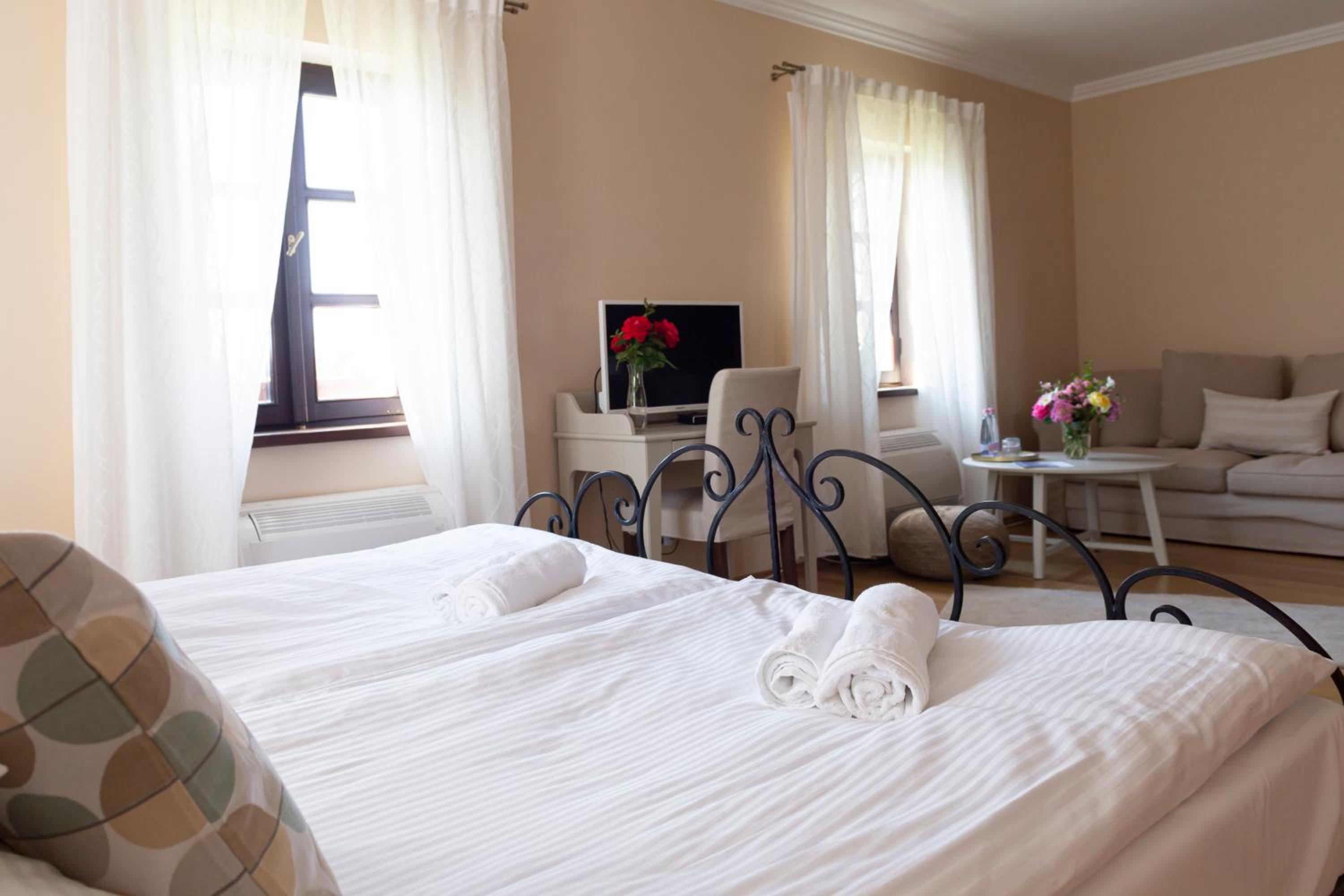 King Room - Disability Access photo 1