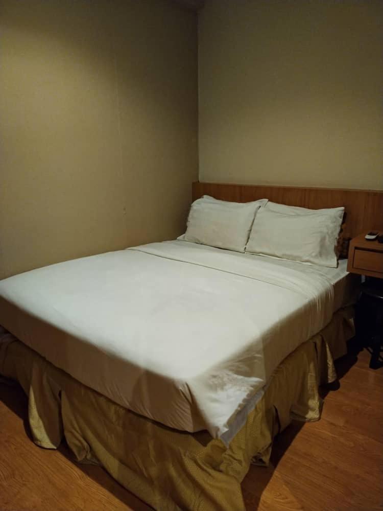 Double Room - Photo 5