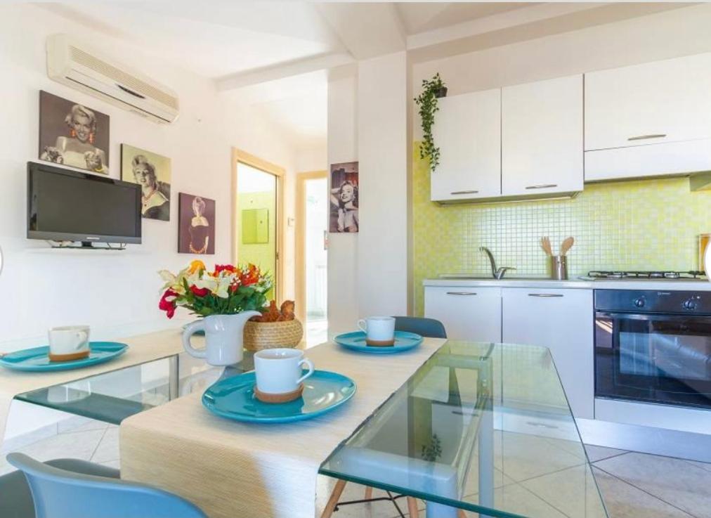 Two-Bedroom Apartment with Terrace and Sea View photo 3