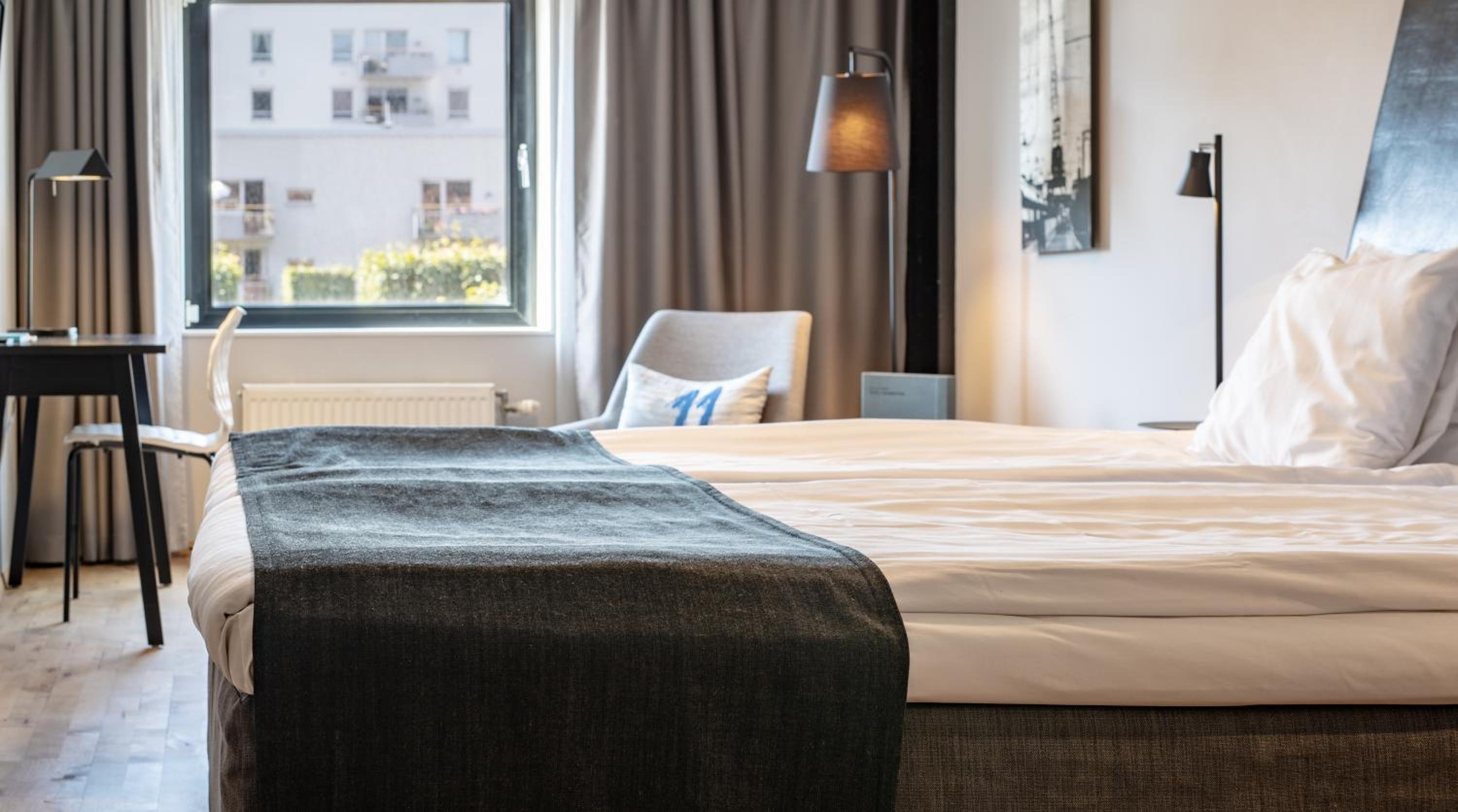 Standard Double or Twin Room - Photo 4