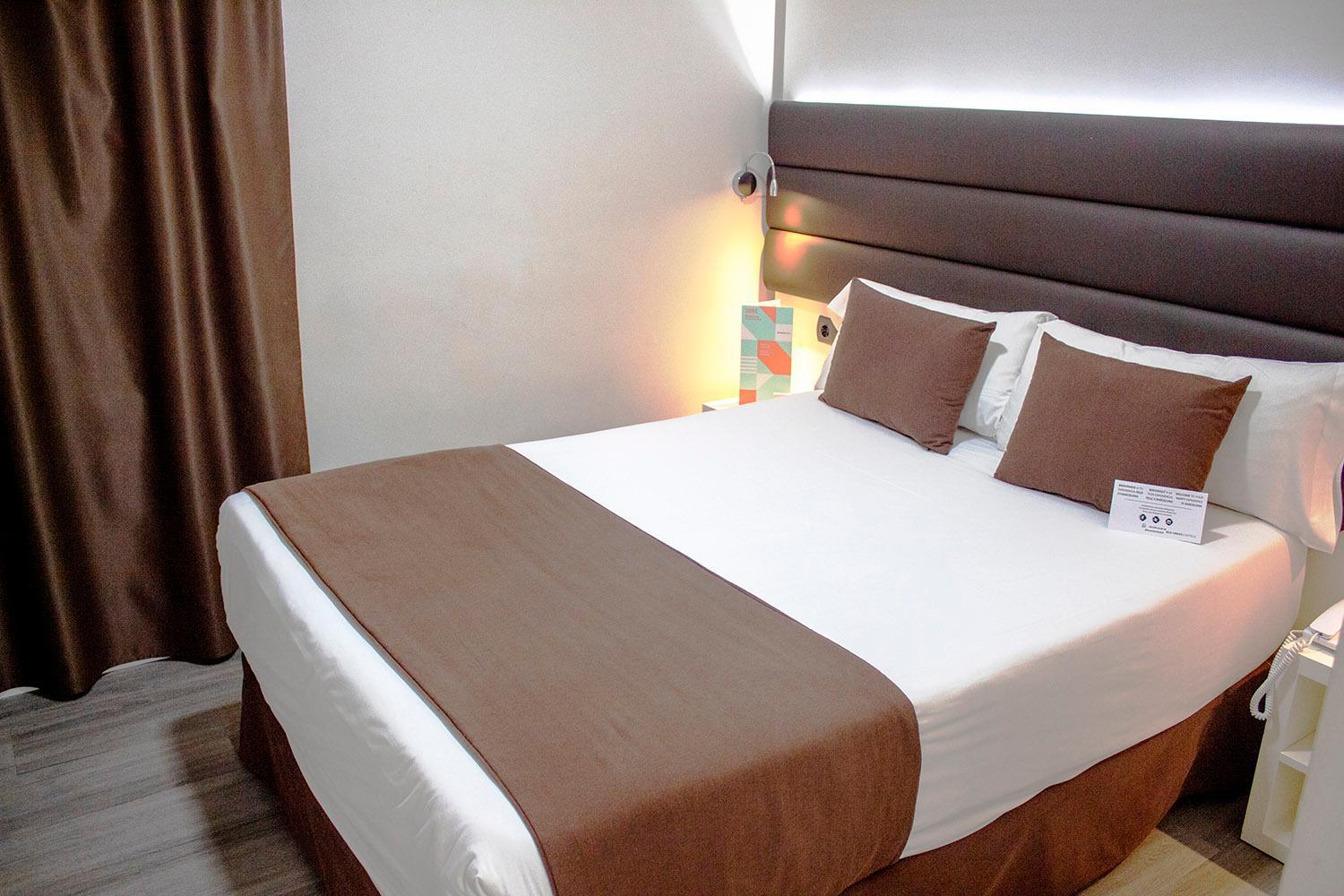  Double Room (Single Use) photo 3