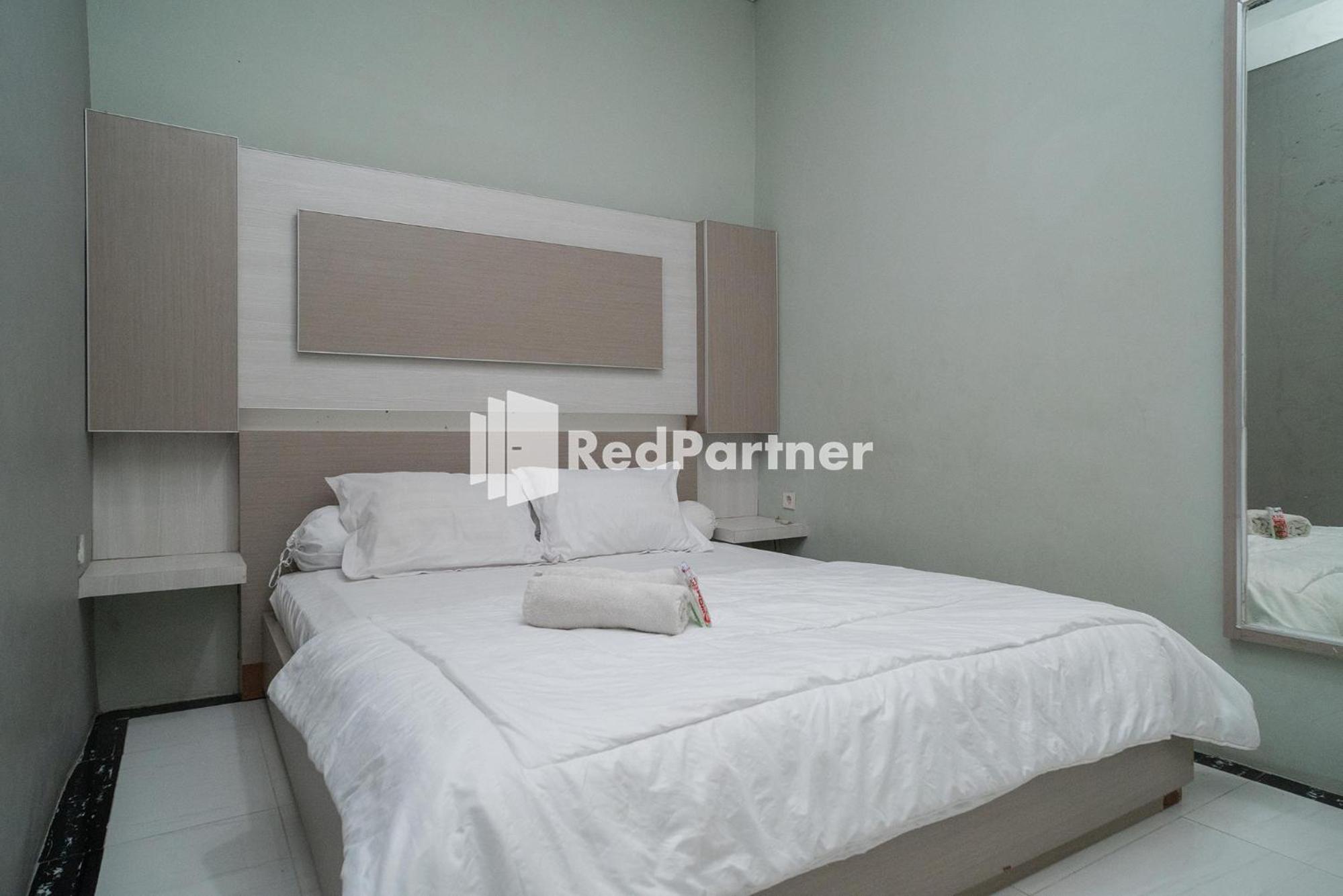 Deluxe Room - Photo 3