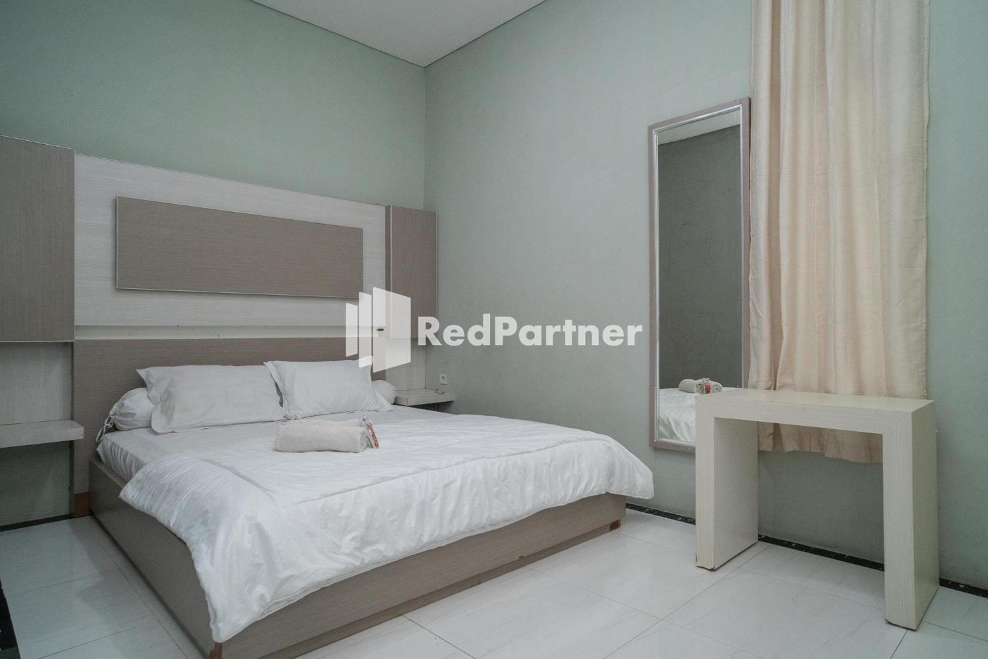 Deluxe Room - Photo 1