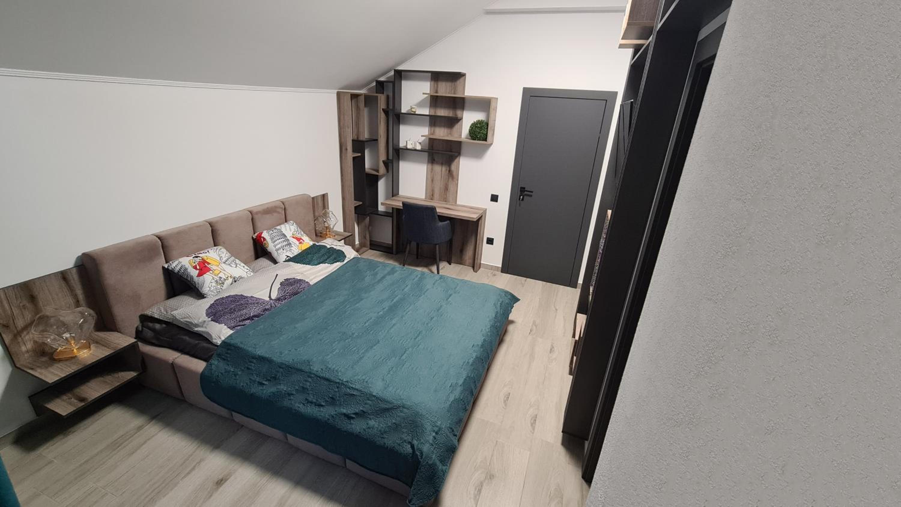 King Room - Photo 11